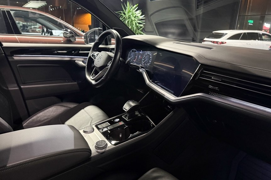 Volkswagen Touareg 2023, bild 7/7