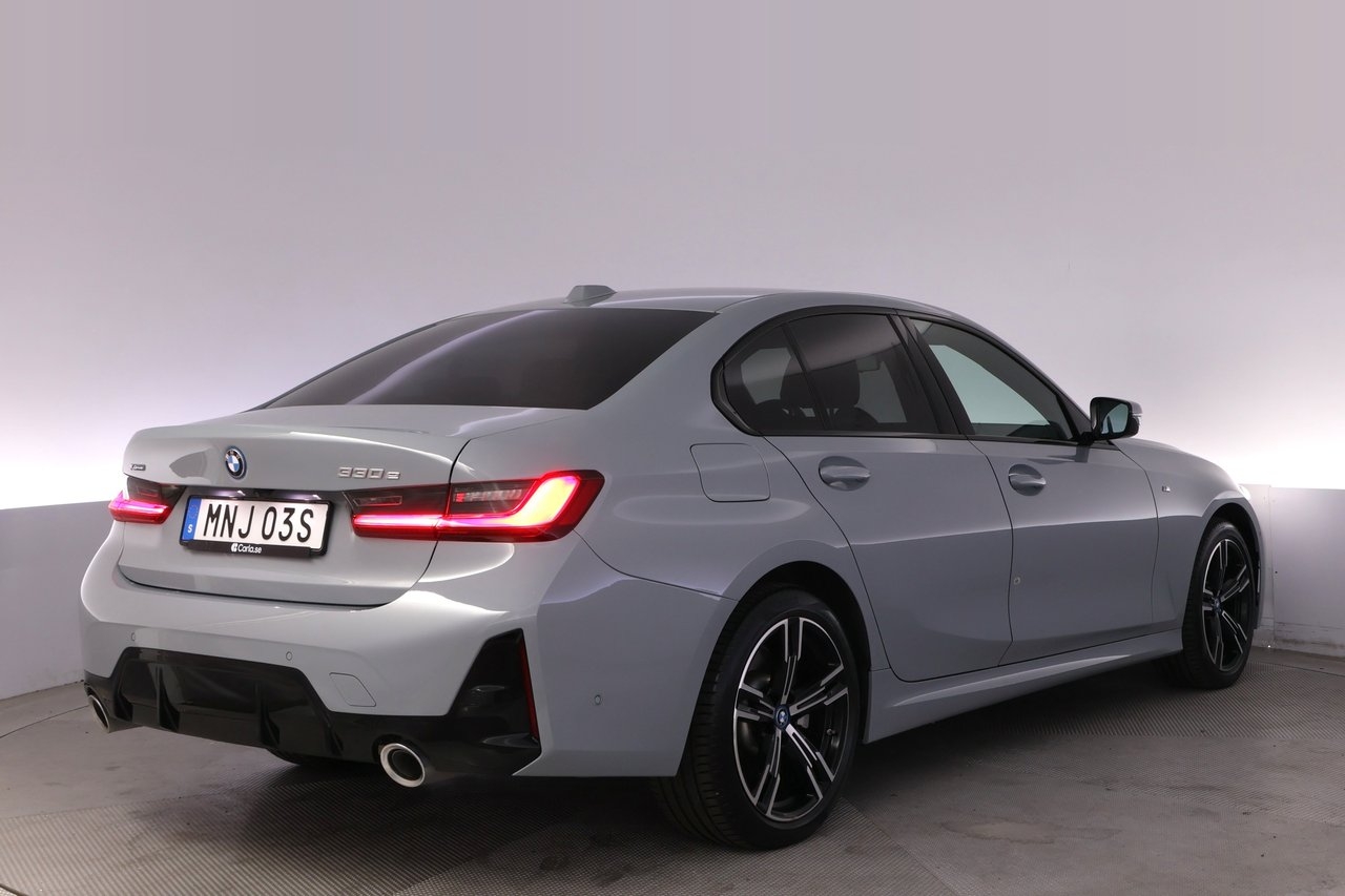 BMW 330 2024, bild 5/10