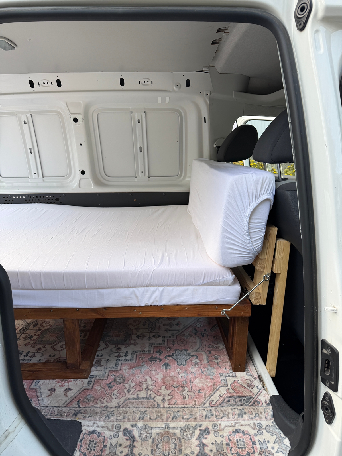 Volkswagen Caddy 2013, bild 2/10