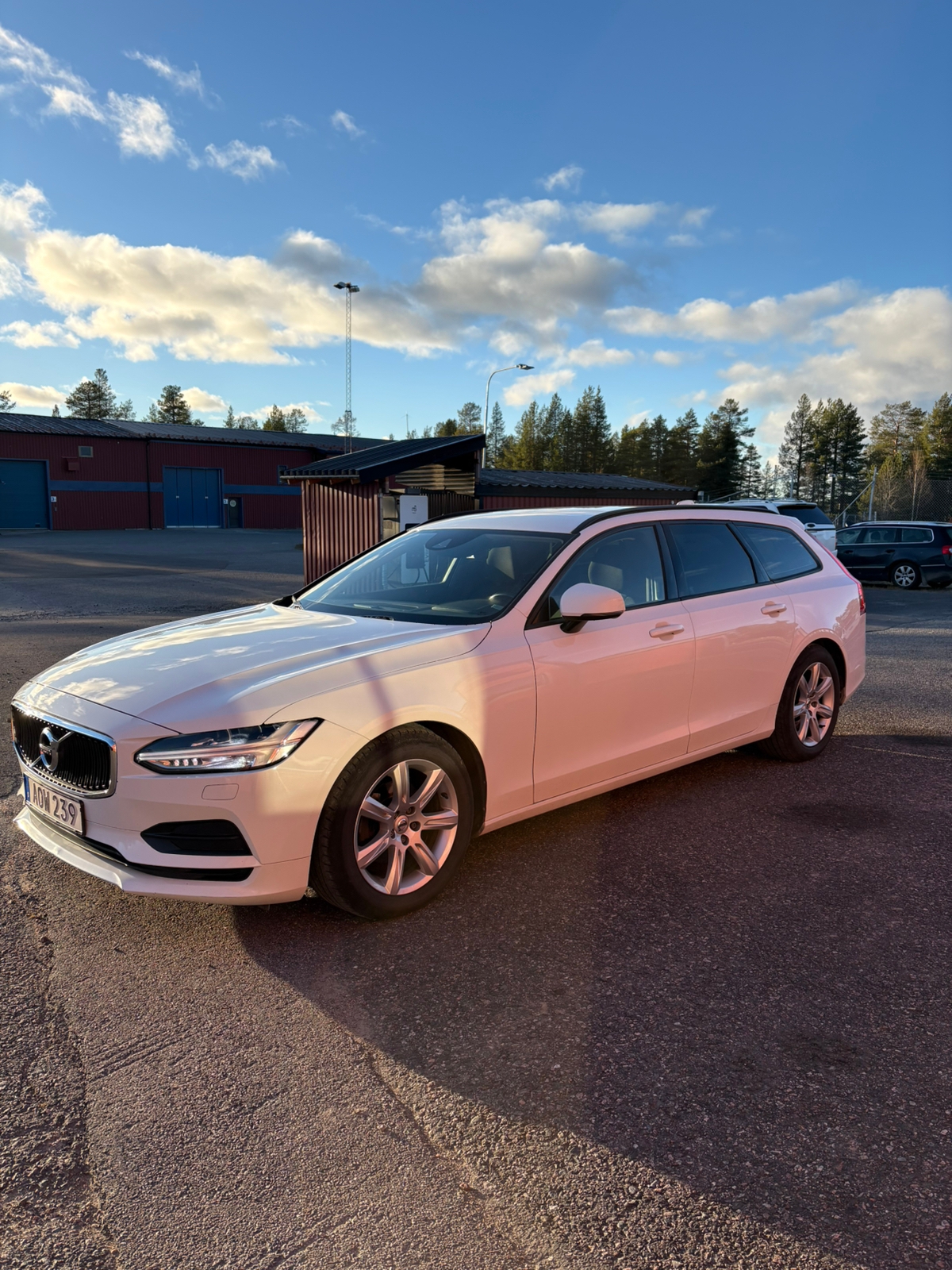 Volvo V90 D3 AWD Geartronic 2017, bild 4/10