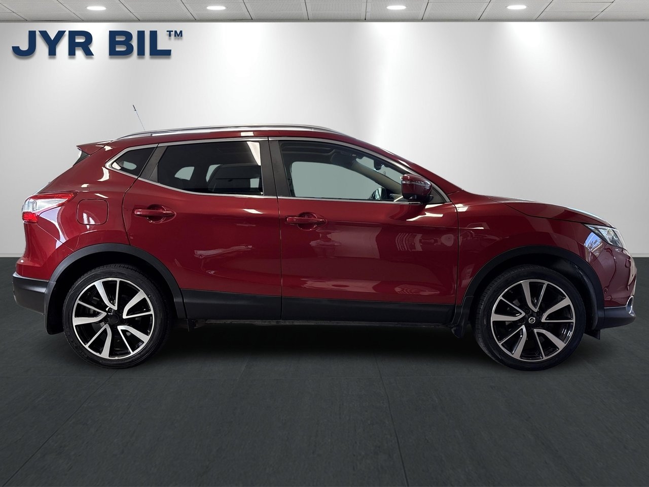 Nissan Qashqai 2015, bild 2/10