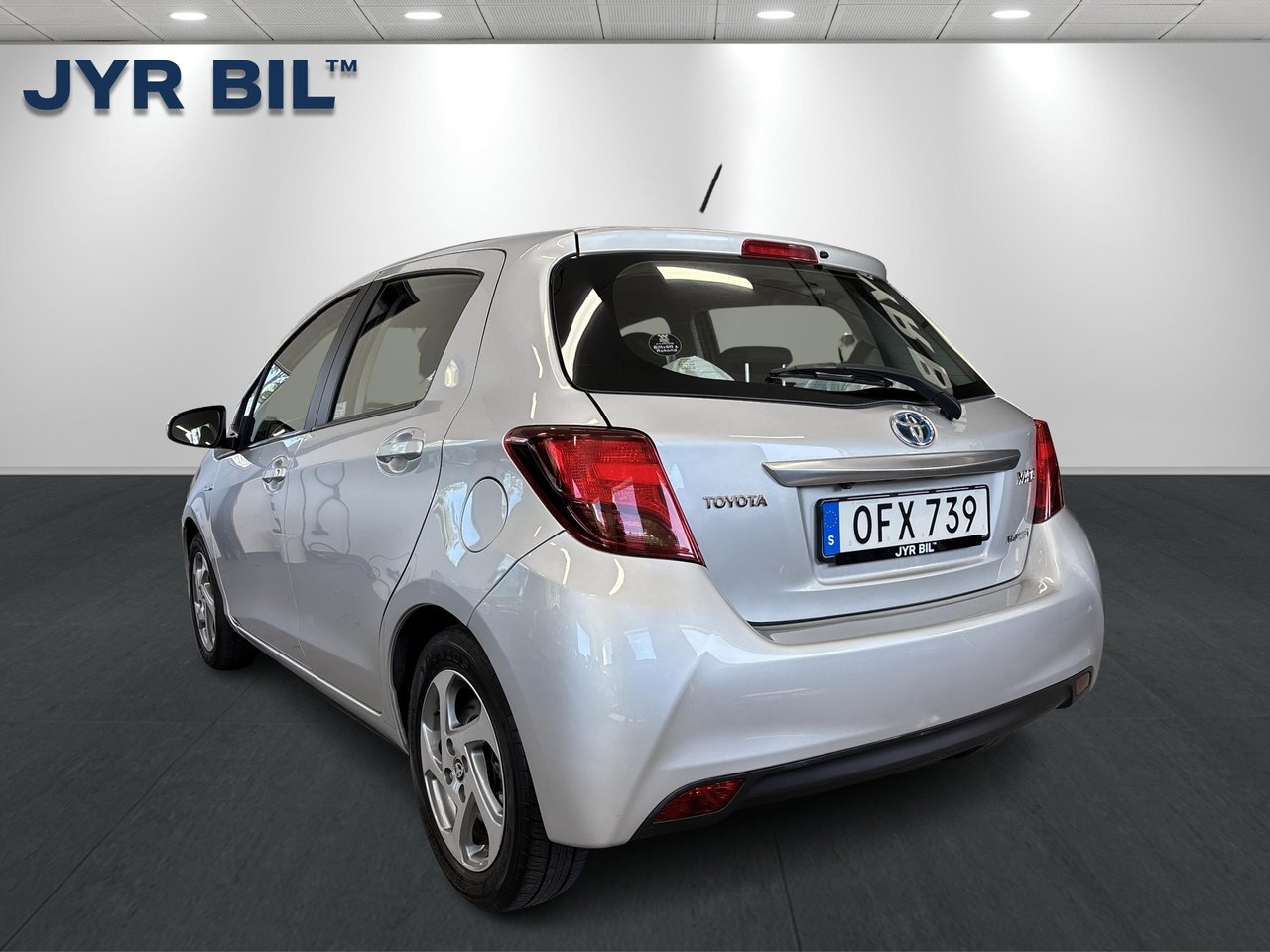 Toyota Yaris Hybrid e-CVT 101hk Active 2016, bild 5/10