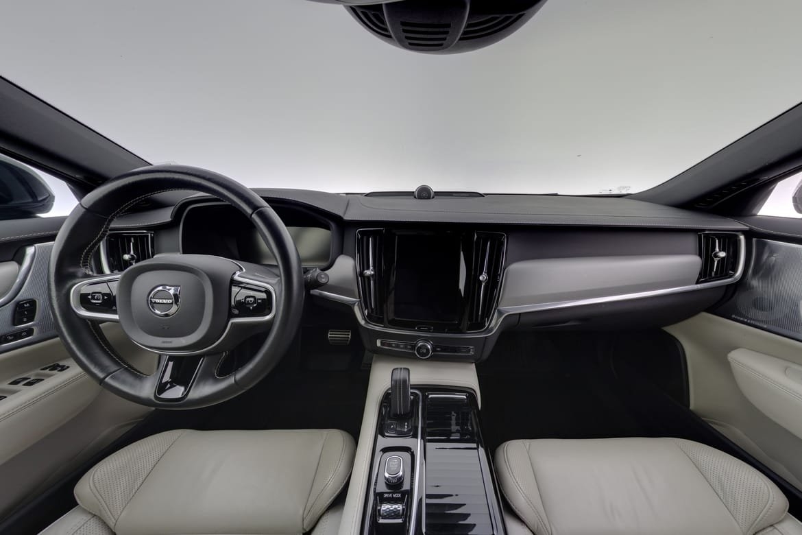 Volvo V90 Recharge T8 R-Design 2021, bild 7/10