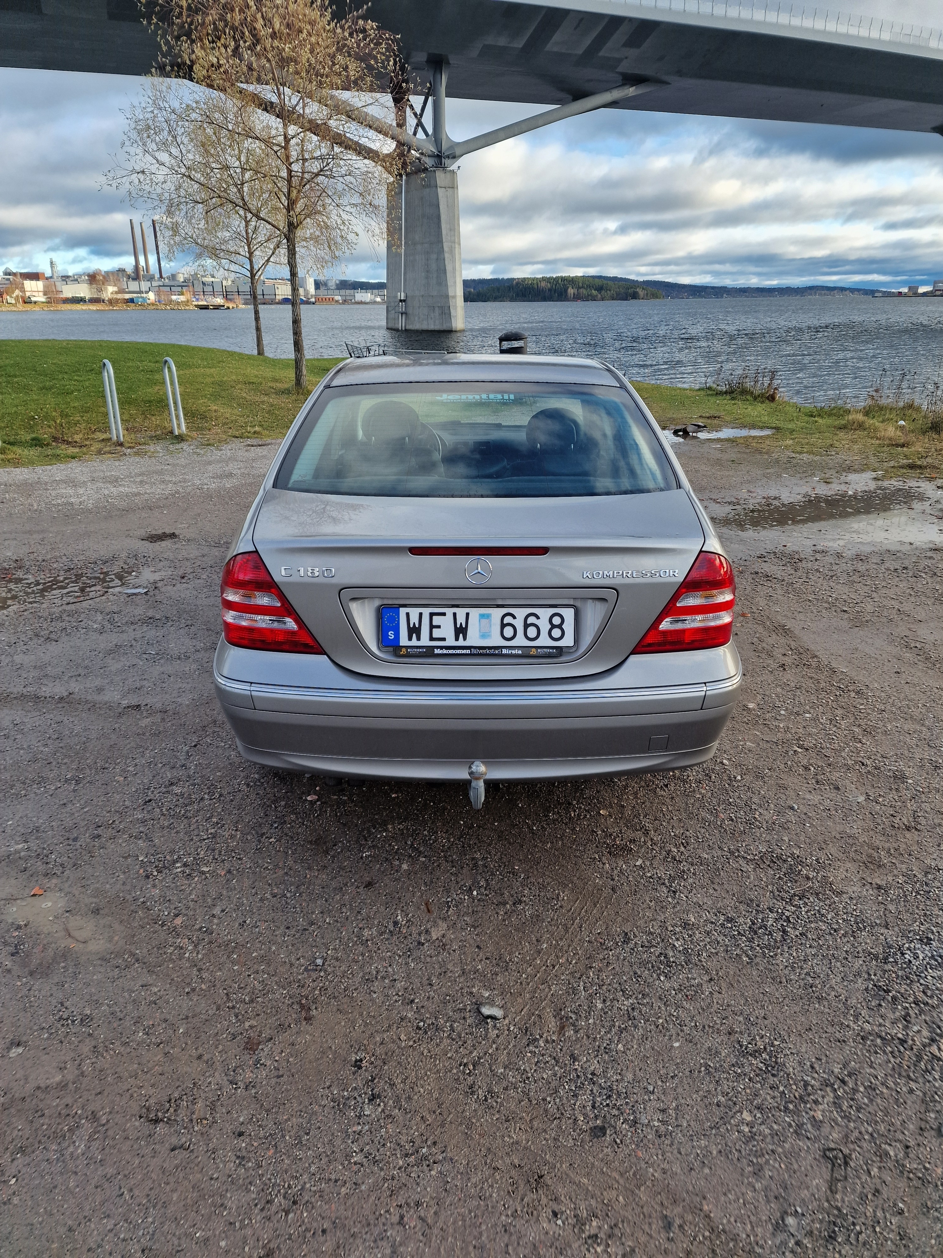 Mercedes-Benz C 180 Kompressor Manuell 2005, bild 4/7