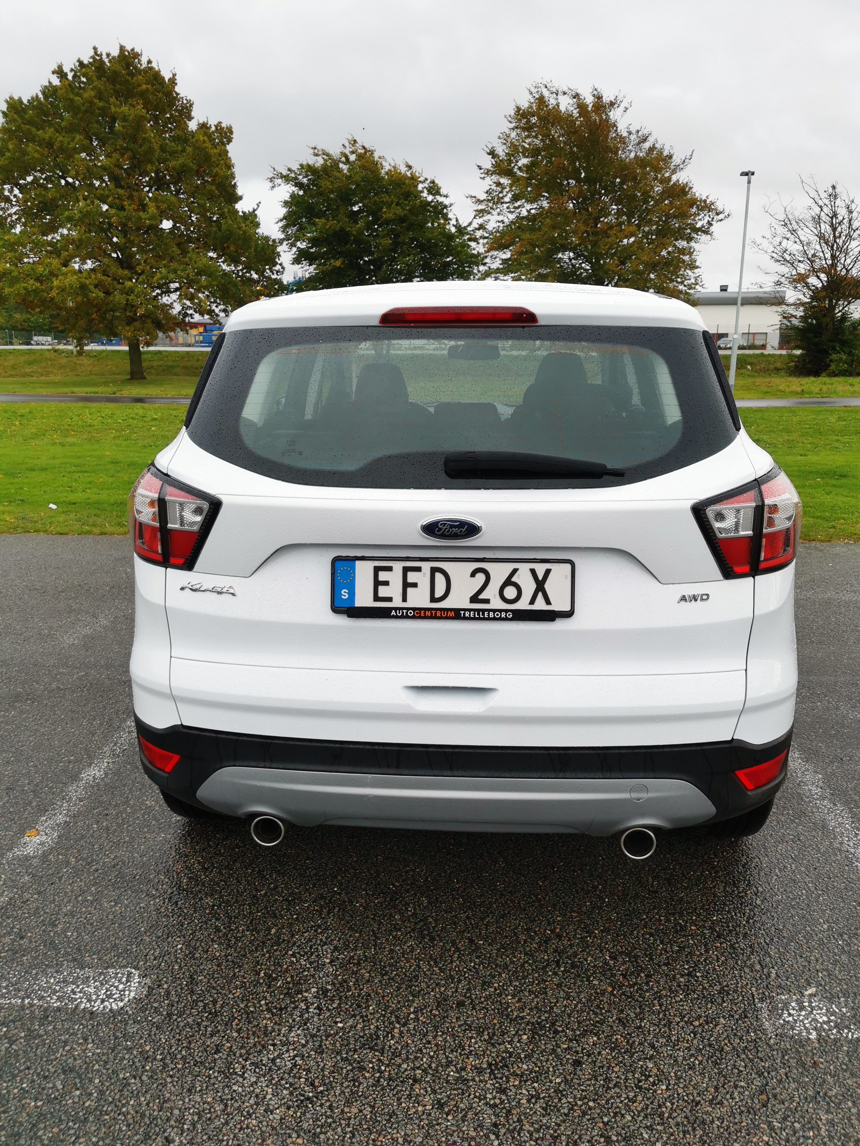 Ford Kuga 2.0 TDCi AWD Powershift 2019, bild 4/9