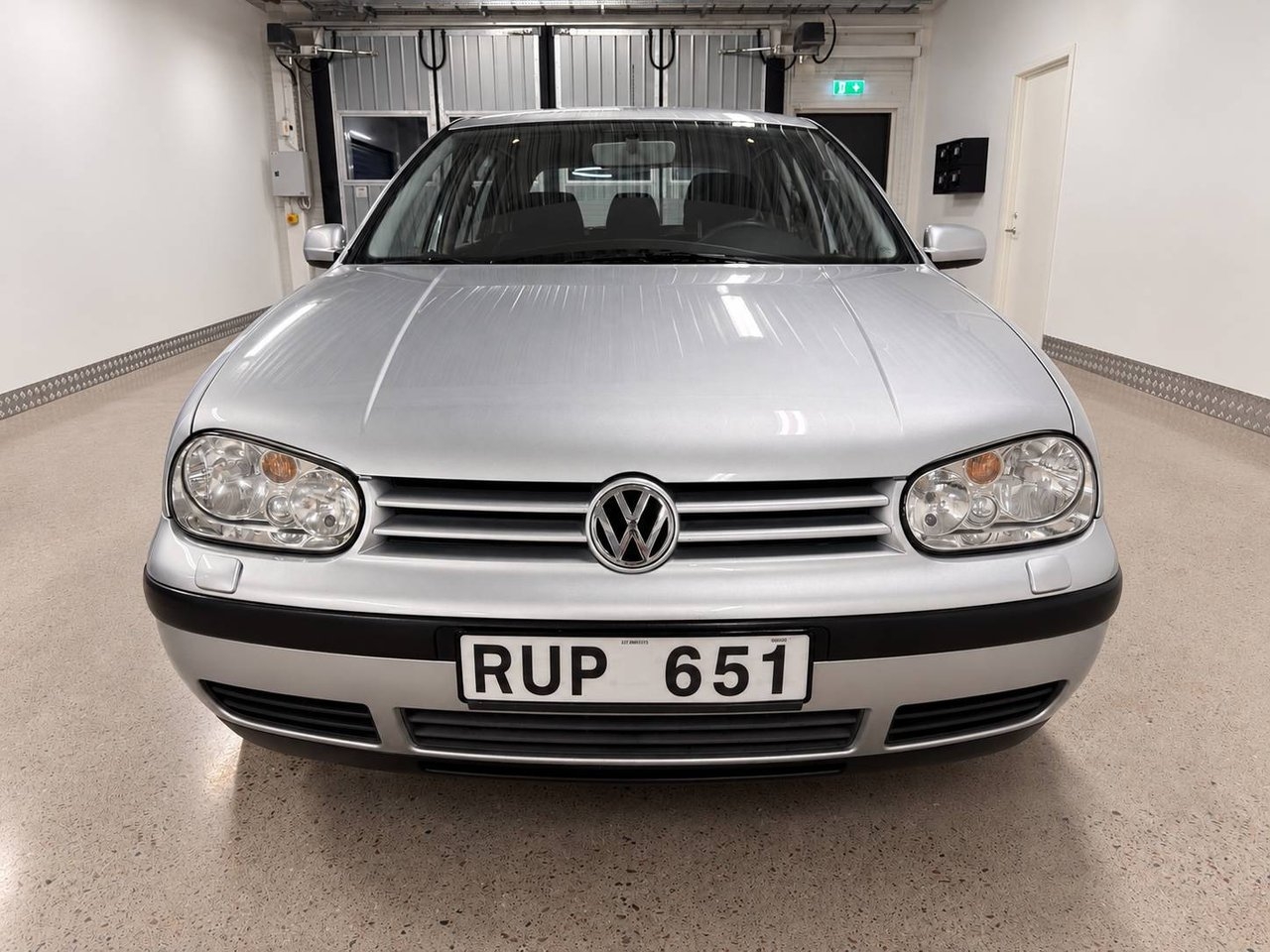 Volkswagen Golf 5-dörrar 1.6 Basis 2001, bild 6/10