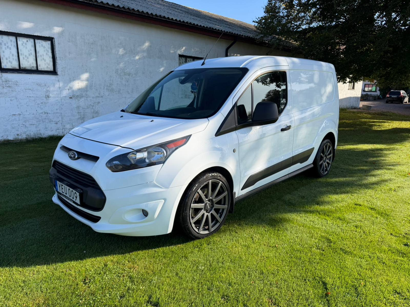 Ford Transit Connect 2016, bild 2/8