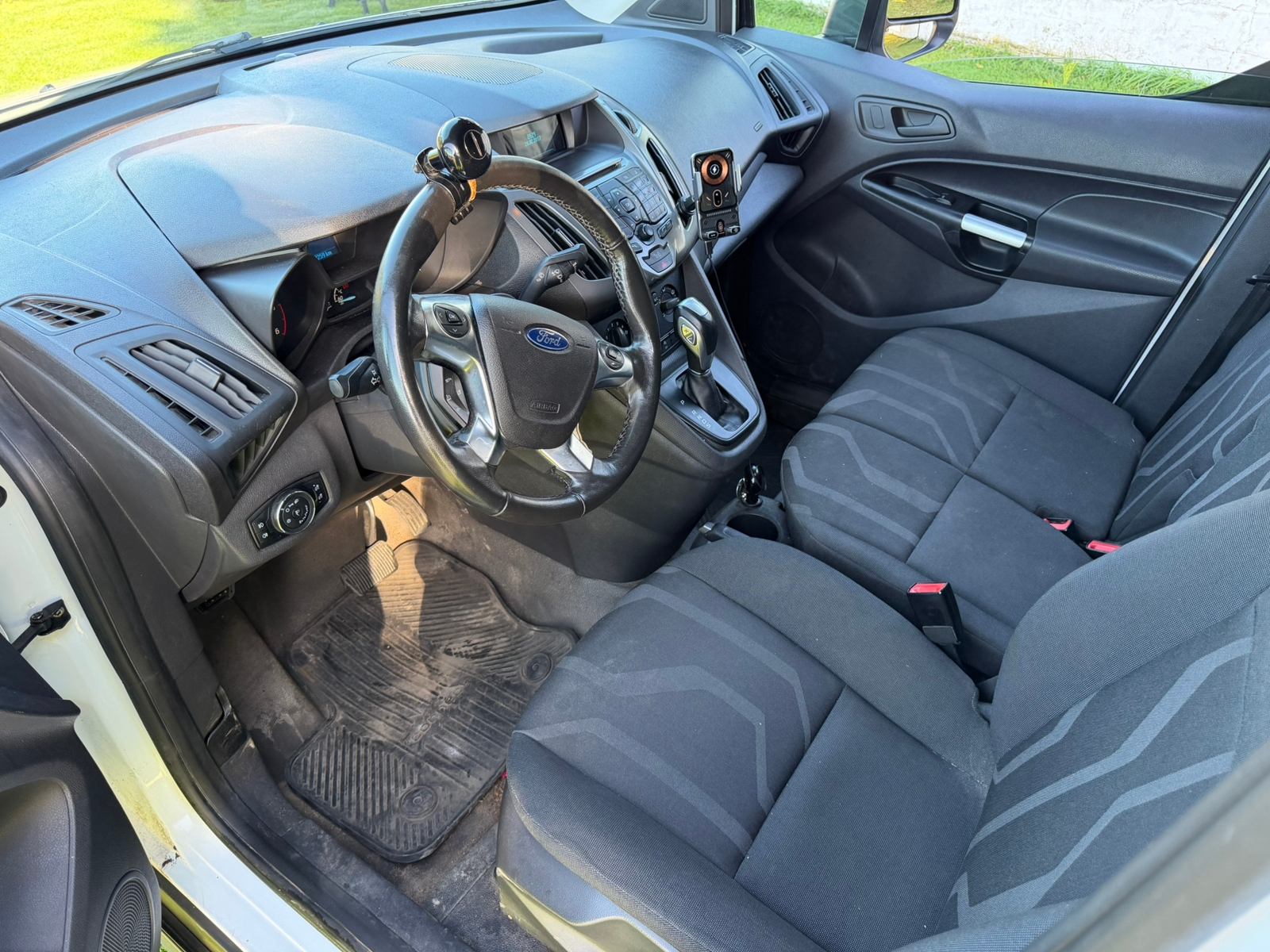 Ford Transit Connect 2016, bild 6/8