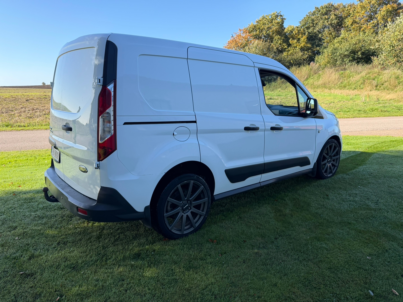 Ford Transit Connect 2016, bild 3/8