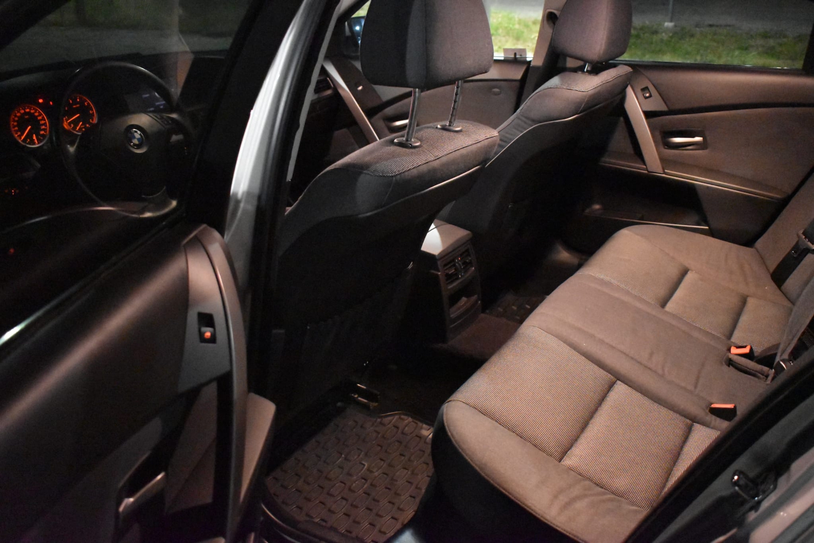 BMW 520 i Sedan Manuell 2005, bild 8/8