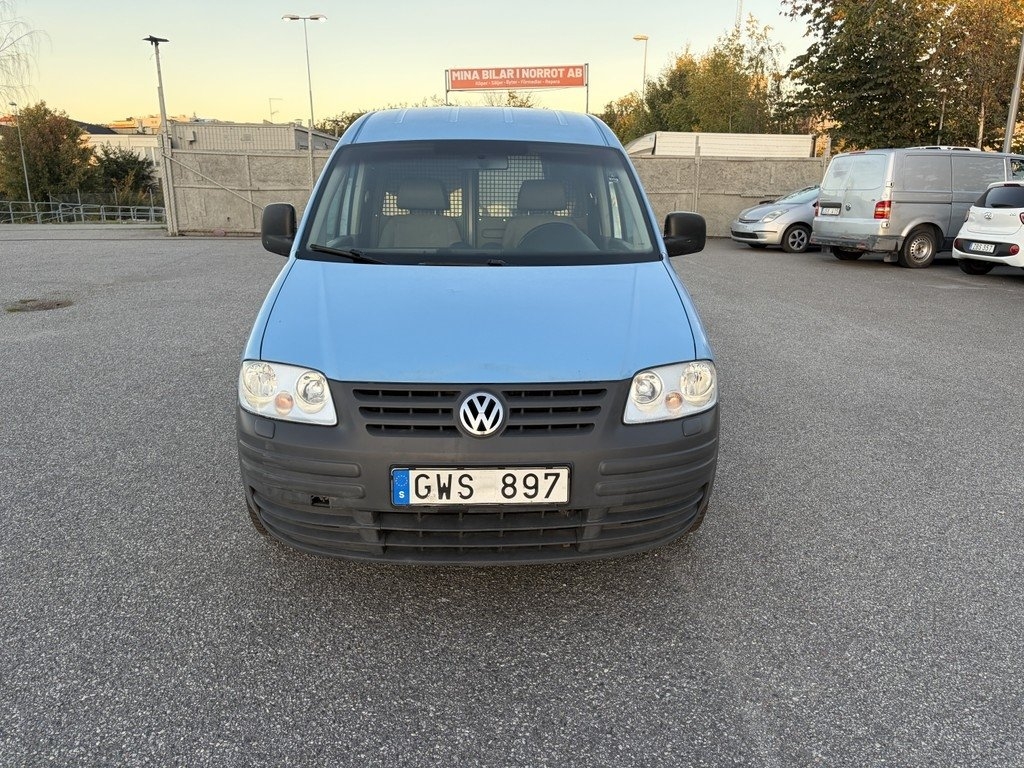 Volkswagen Caddy Maxi 2008, bild 2/10