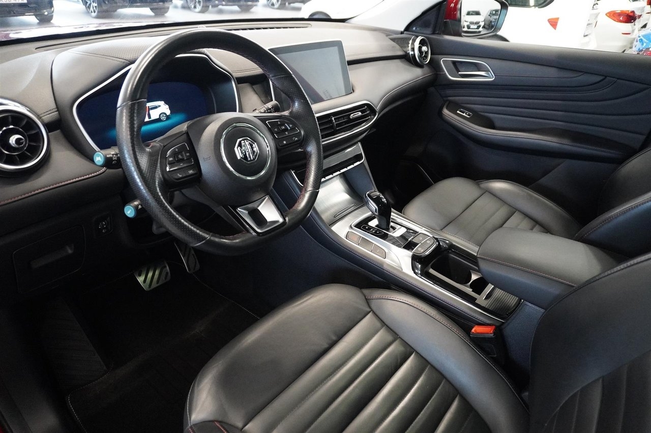 MG EHS Luxury 2021, bild 2/10