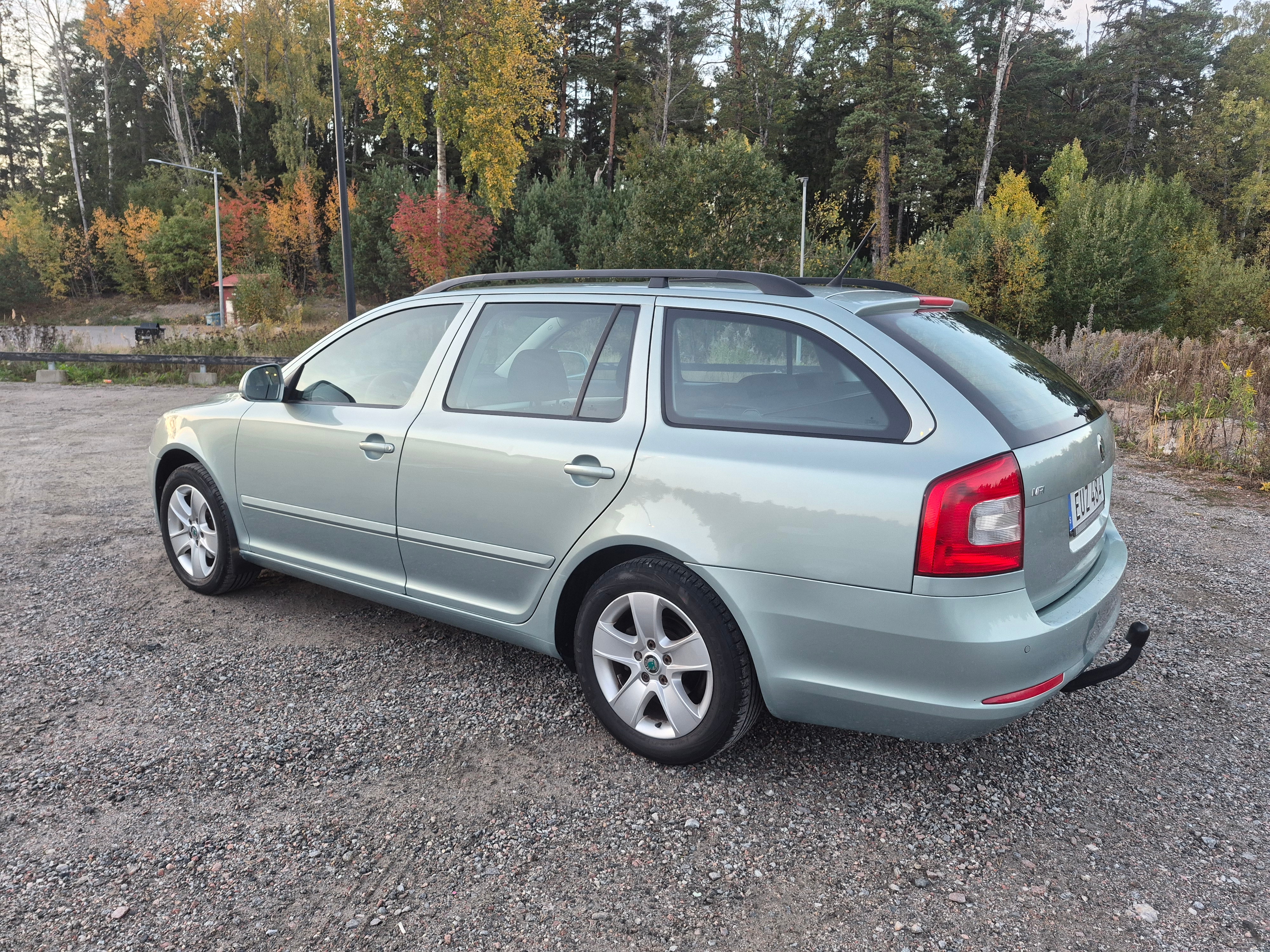 Skoda Octavia 2012, bild 3/10