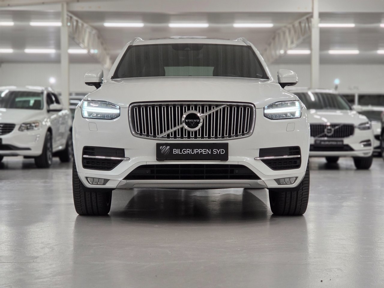 Volvo XC90 D5 AWD 2017, bild 2/10