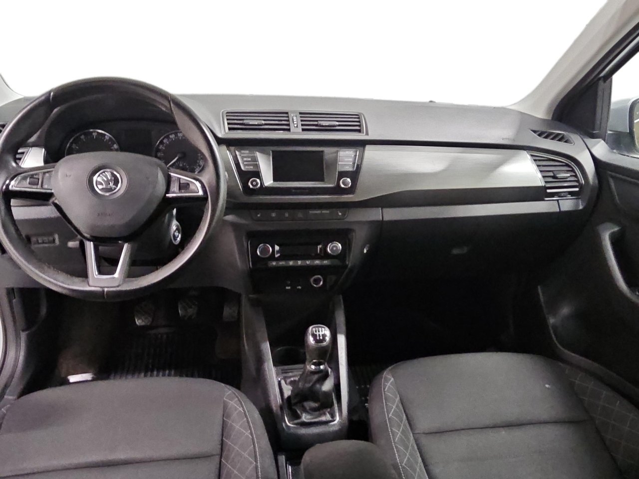 Skoda Fabia 2016, bild 5/8