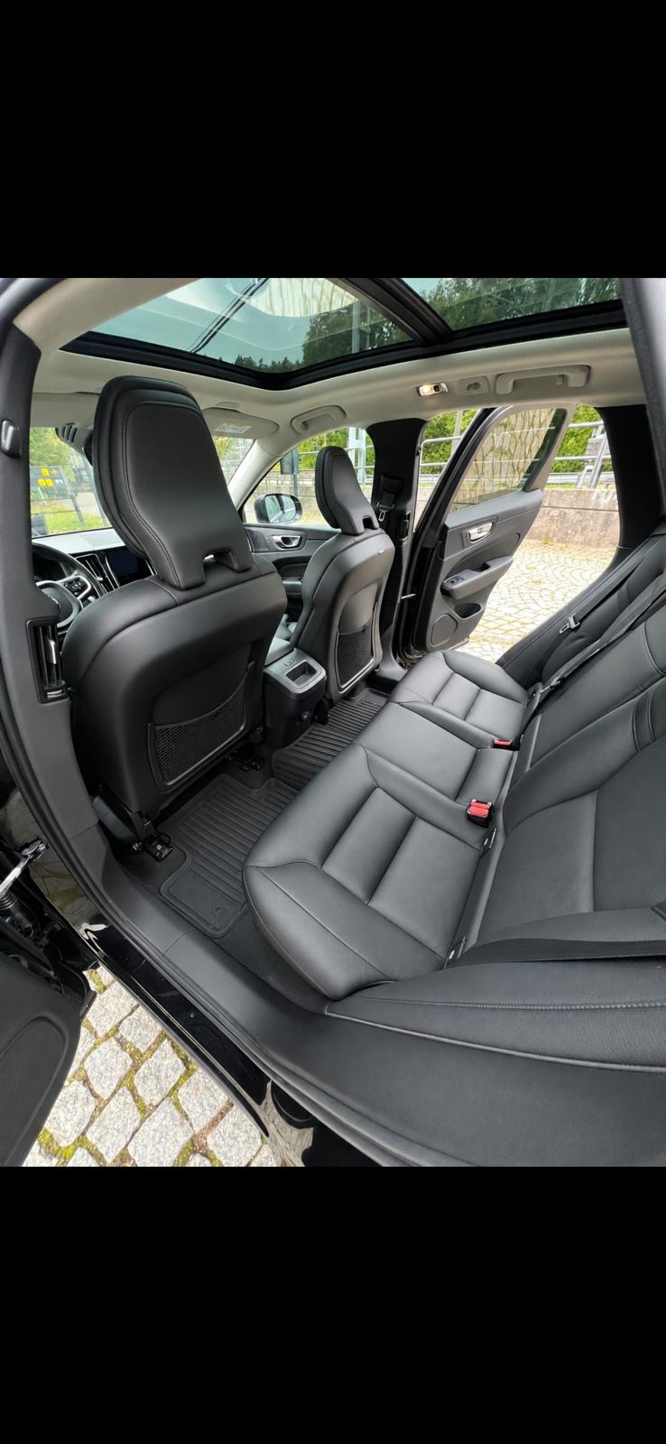 Volvo XC60 B4 AWD Geartronic 2021, bild 3/6
