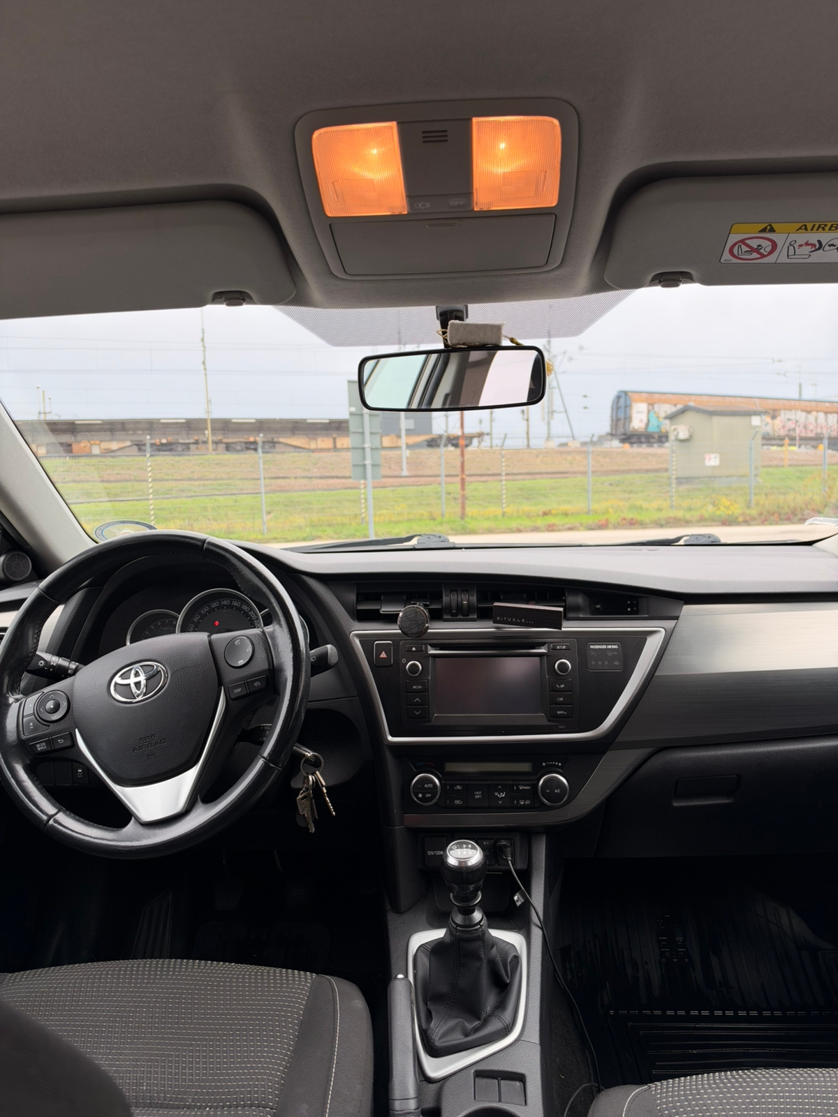 Toyota Auris 1.6 Valvematic Manuell 2013, bild 5/5