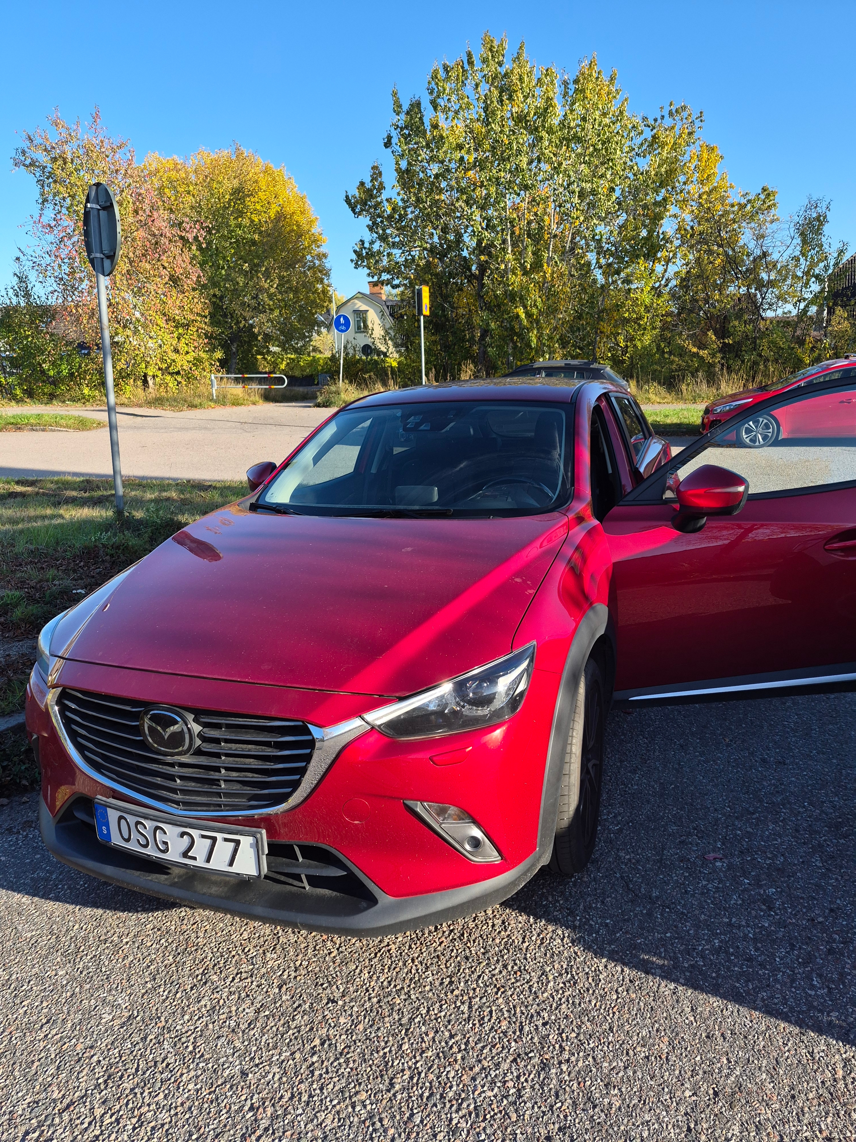 Mazda CX-3 2.0 SKYACTIV-G Manuell 2016, bild 3/9