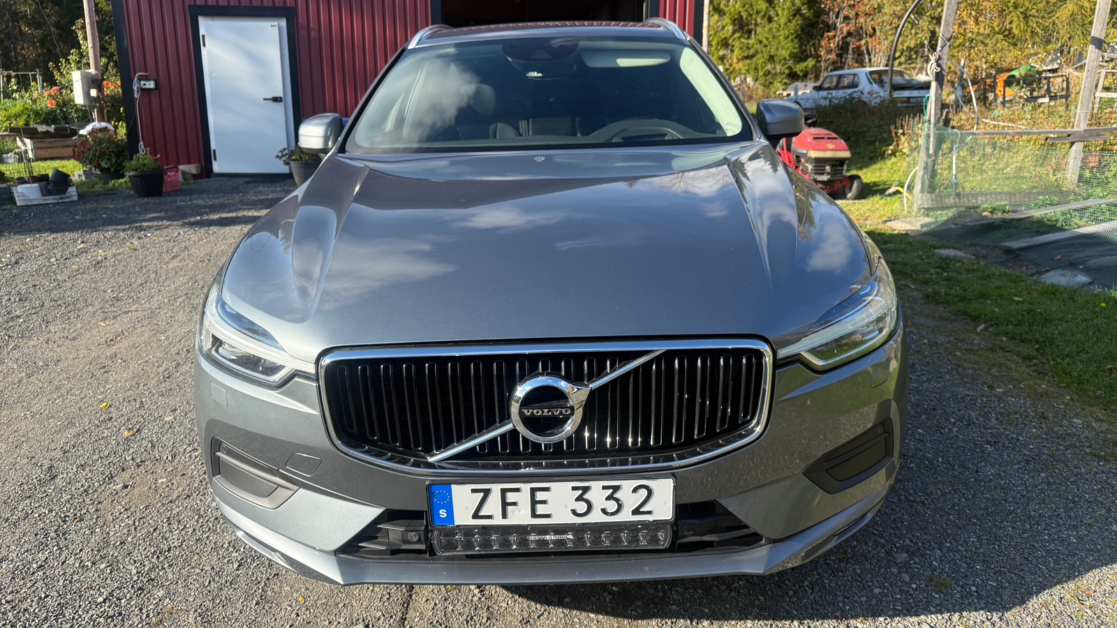 Volvo XC60 D4 AWD Manuell 2018, bild 2/10