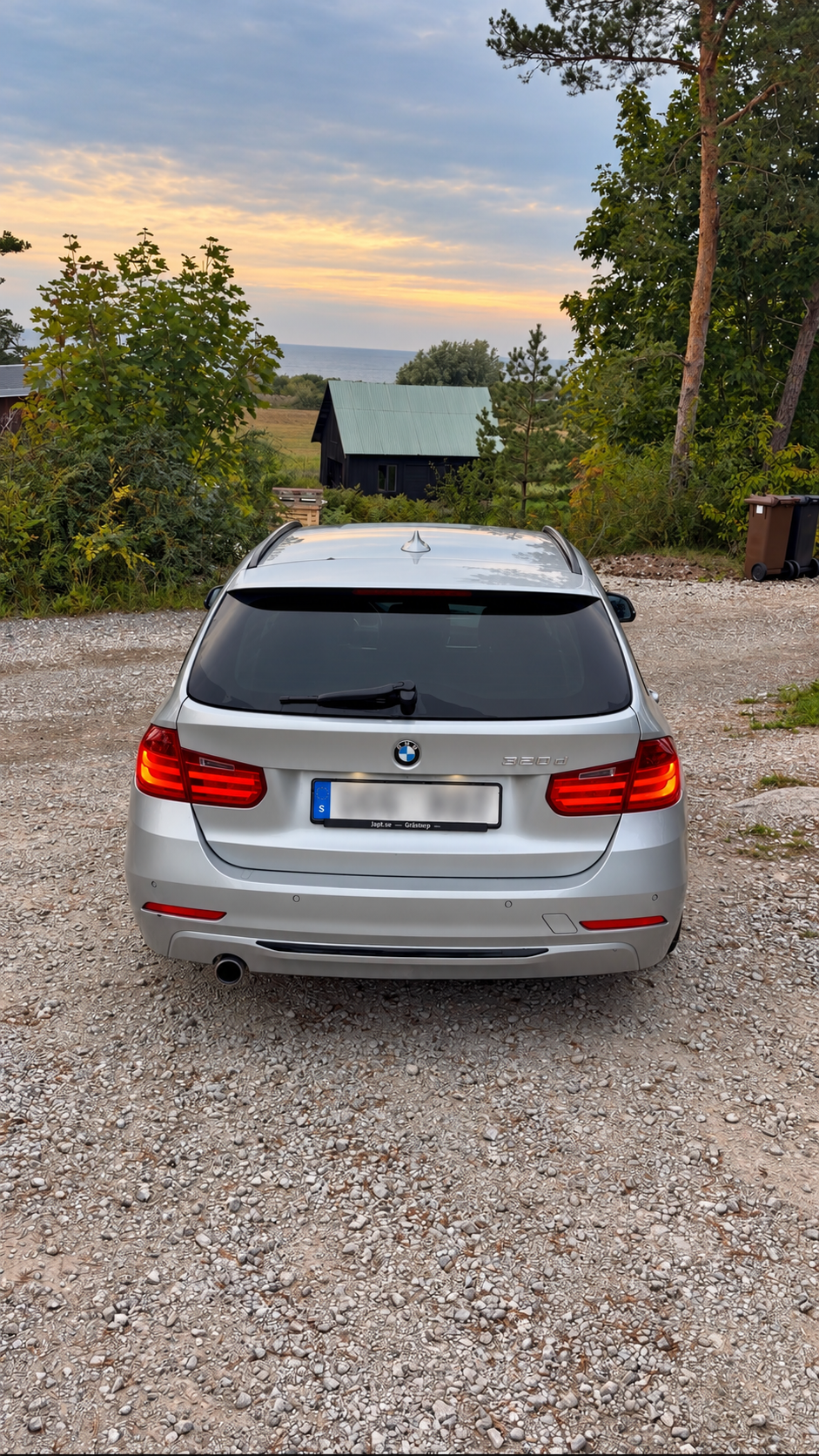 BMW 320 d Touring Steptronic 2013, bild 2/8