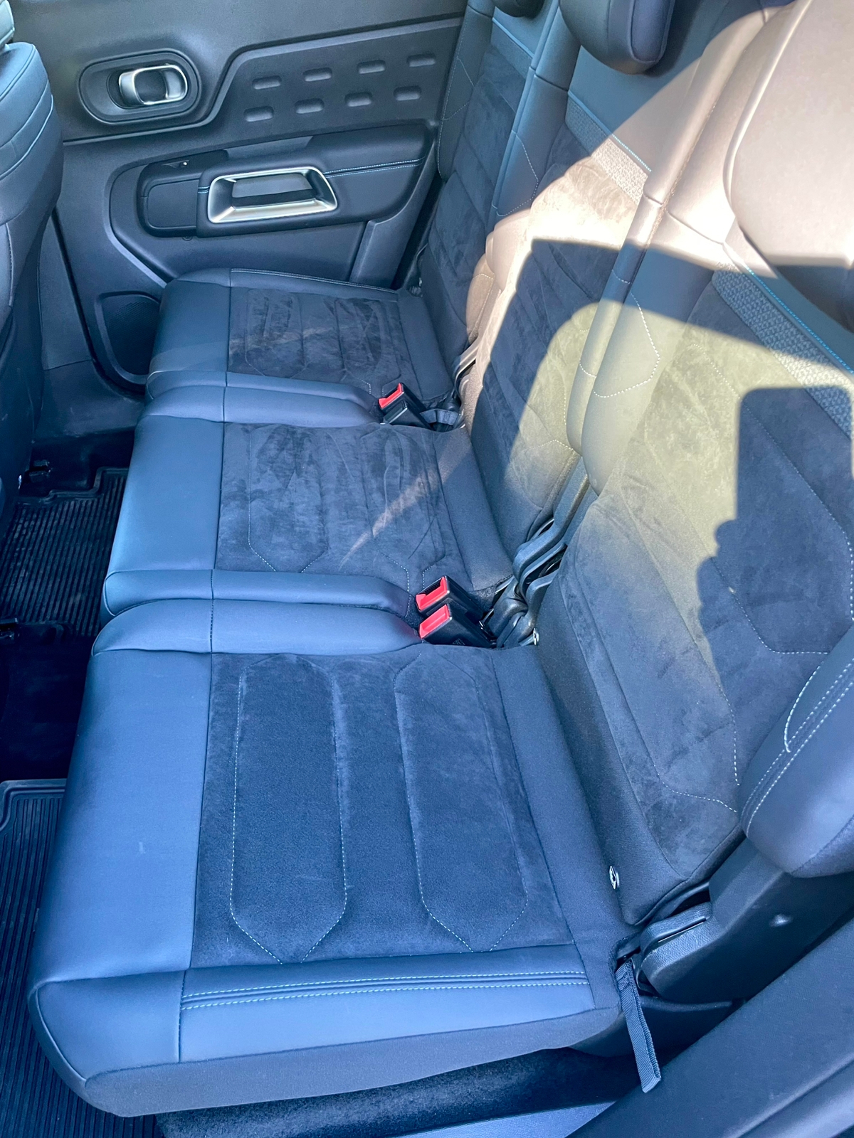 Citroen C5 Aircross 1.2 PureTech 130 EAT 2023, bild 4/6