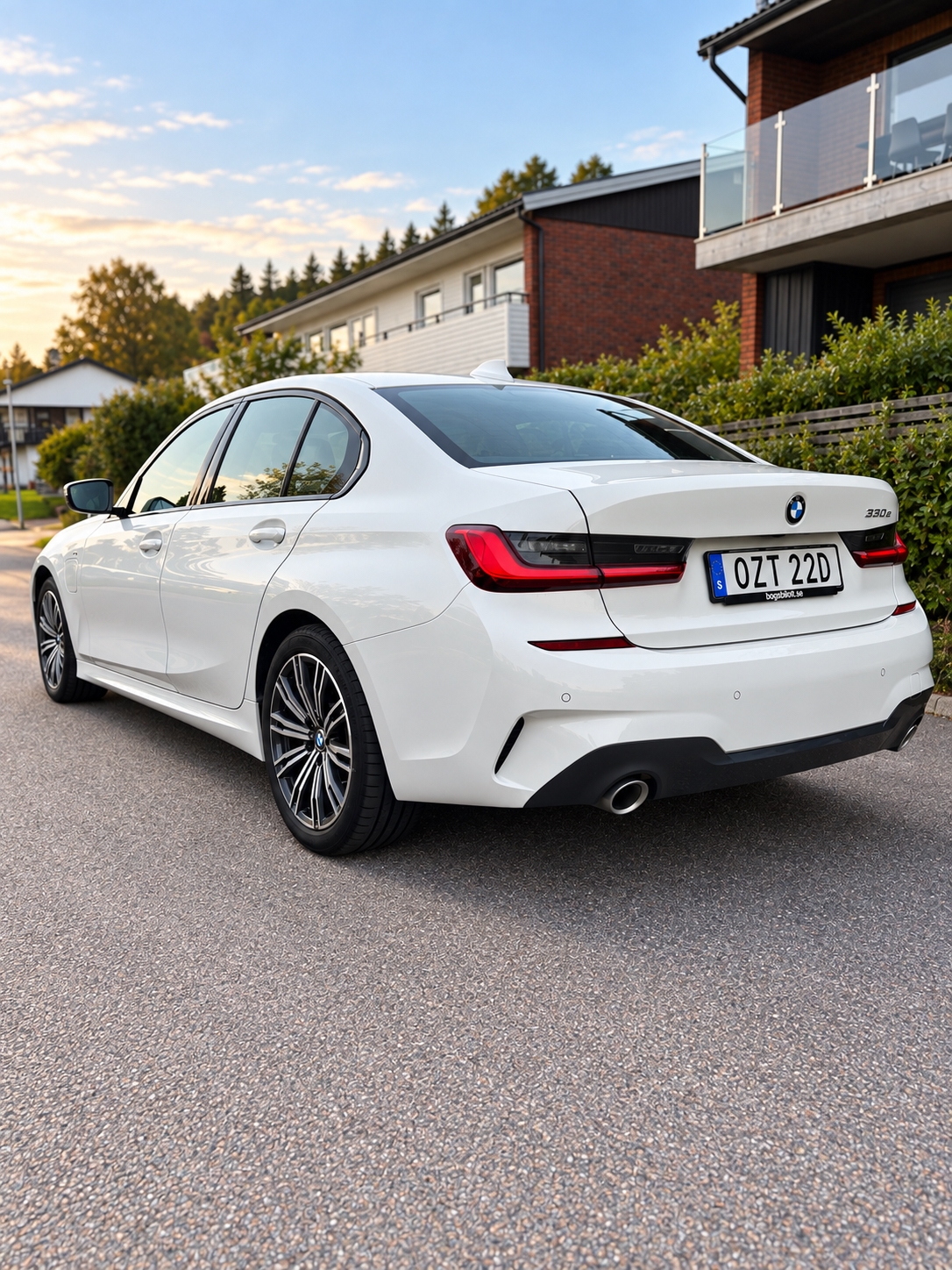 BMW 330 e Sedan Steptronic 2021, bild 4/8