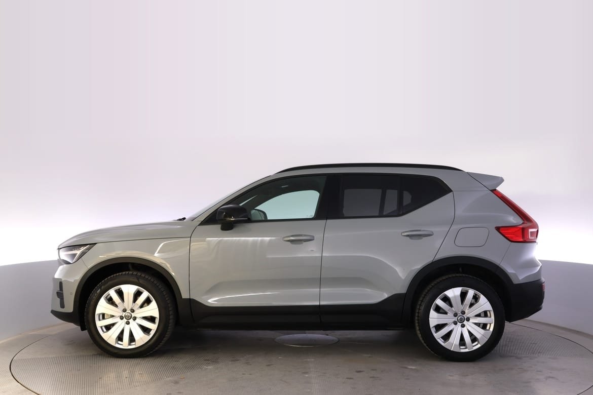 Volvo EX40 Extended Range Core 2025, bild 2/10