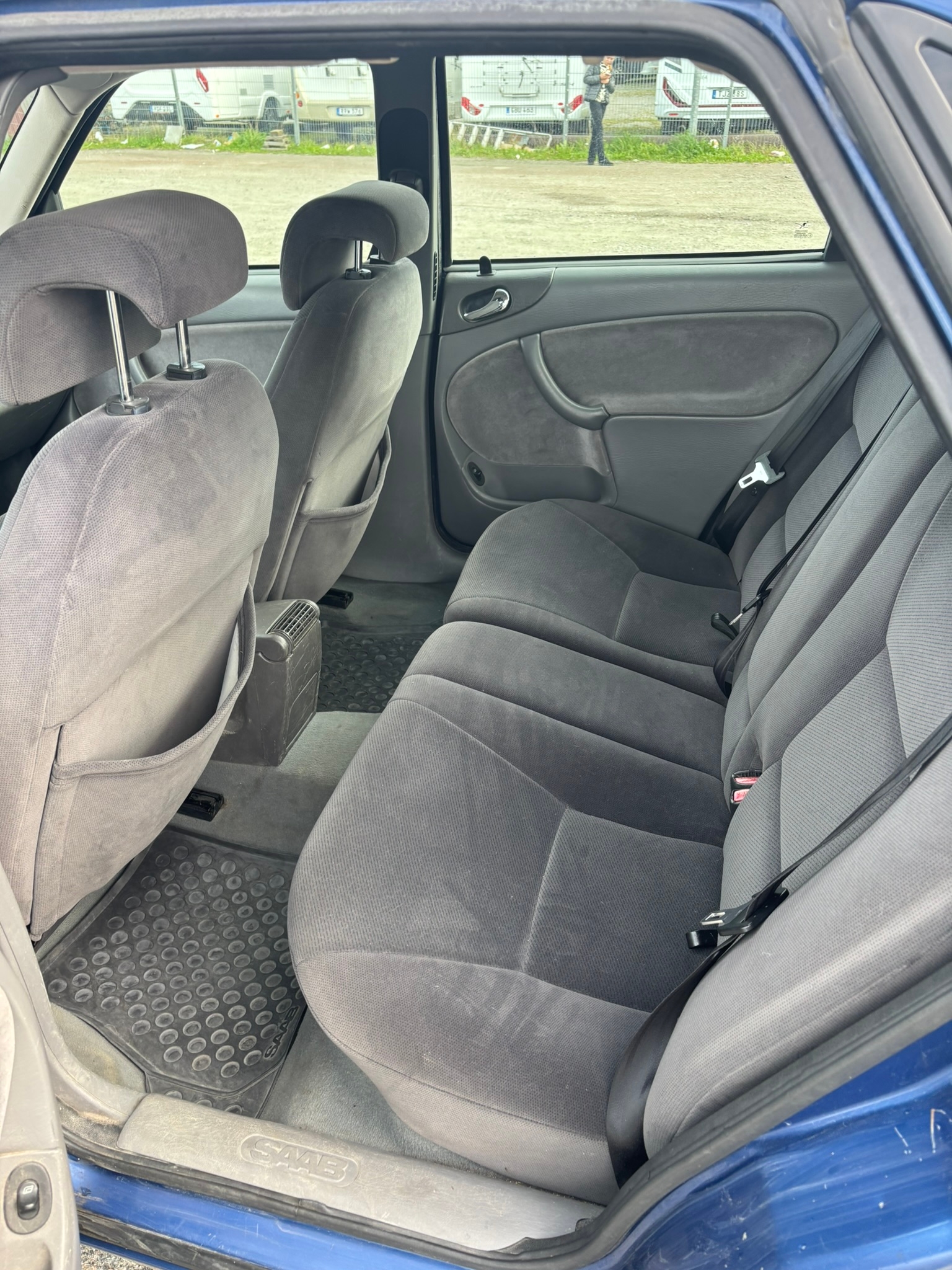 Saab 9-3 5-dörrar 2.0 T Manuell 2001, bild 7/10