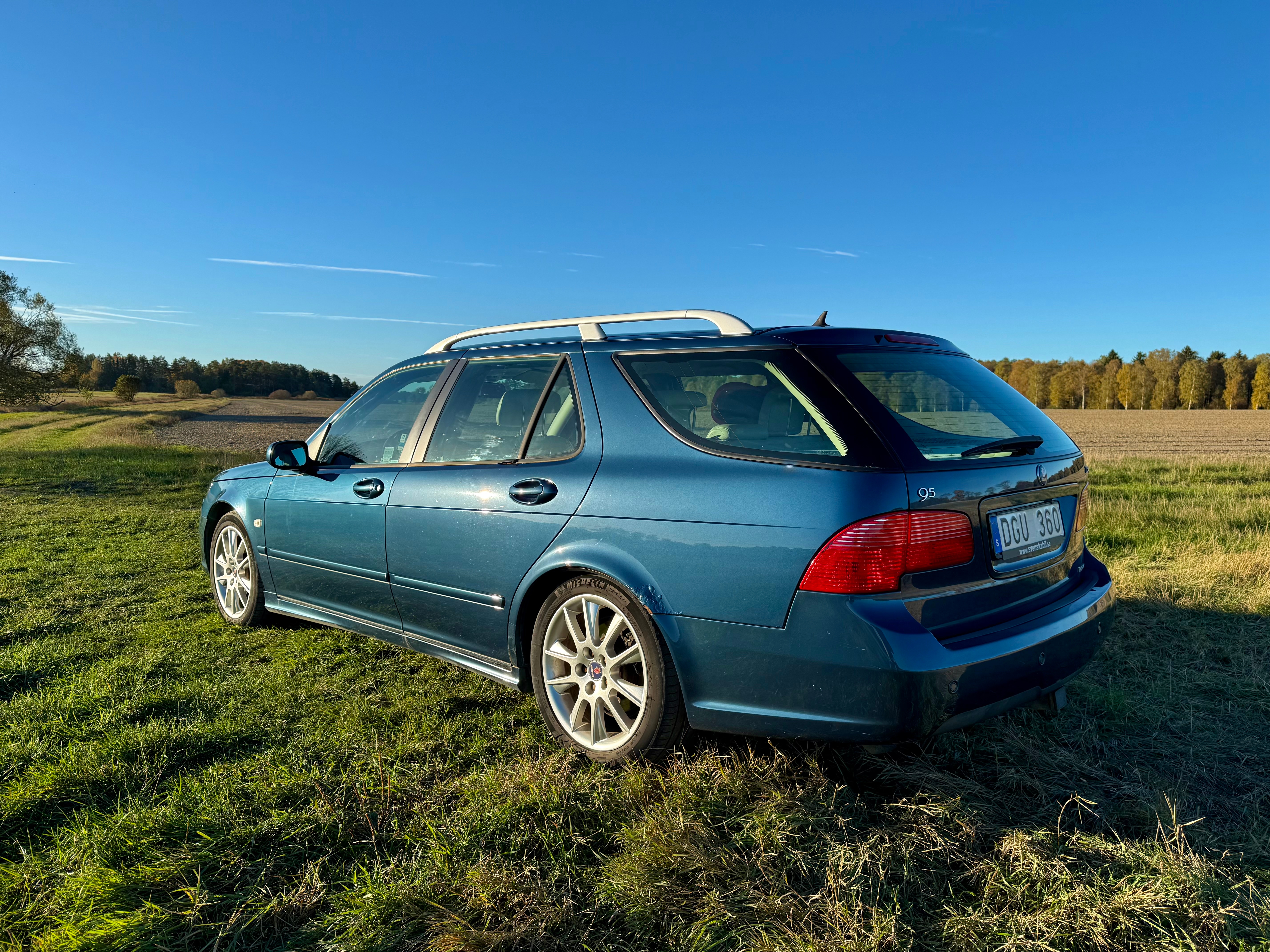Saab 9-5 SportCombi 2.3t BioPower Vector 2008, bild 3/9