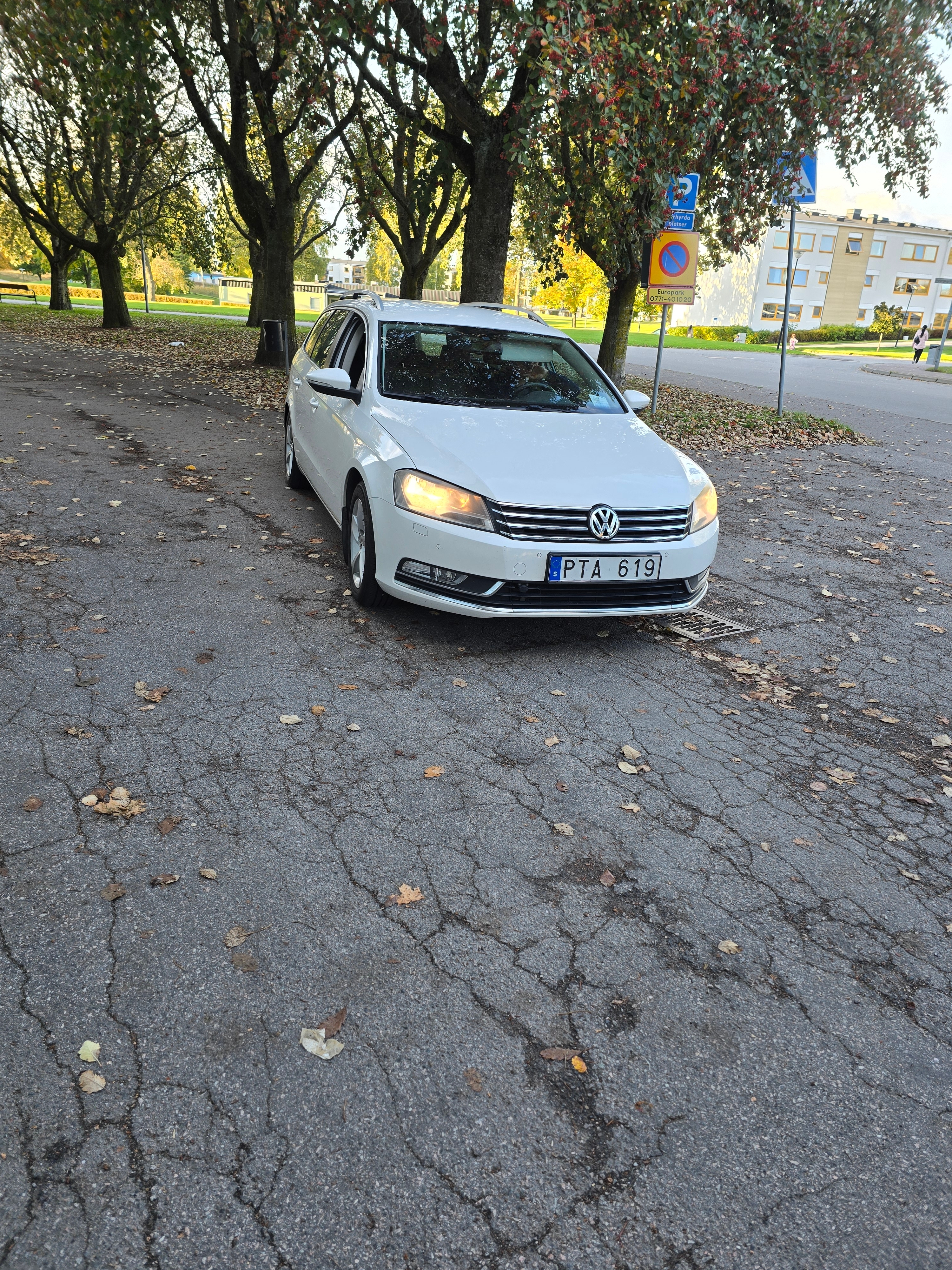 Volkswagen Passat 2012, bild 7/7