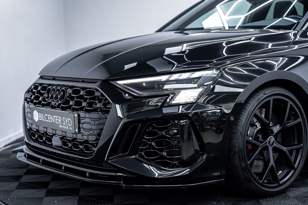 Audi RS3 Sedan 2024, bild 2/10