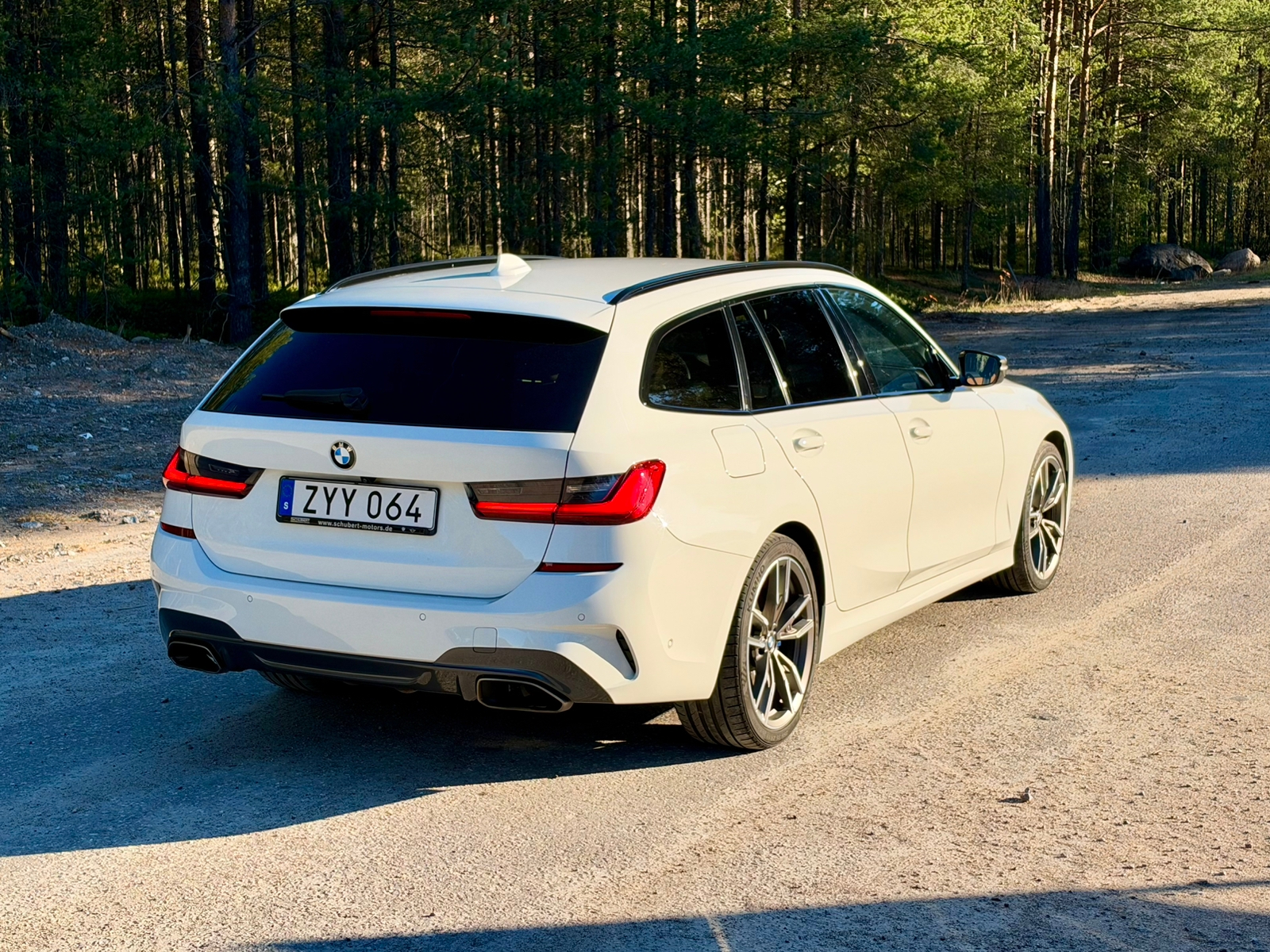 BMW M340d xDrive Touring Steptronic 2020, bild 2/8