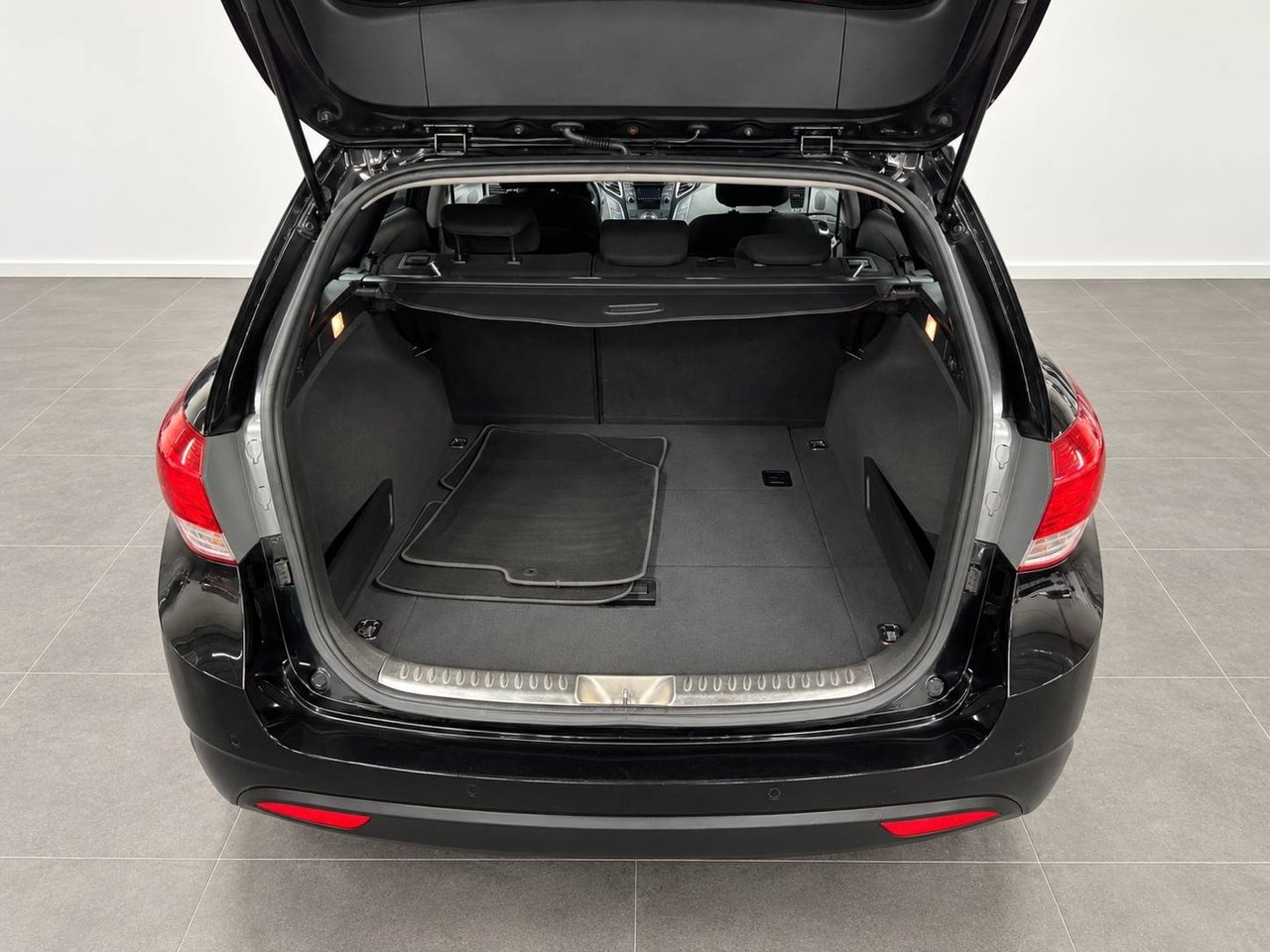 Hyundai i40 2012, bild 6/10