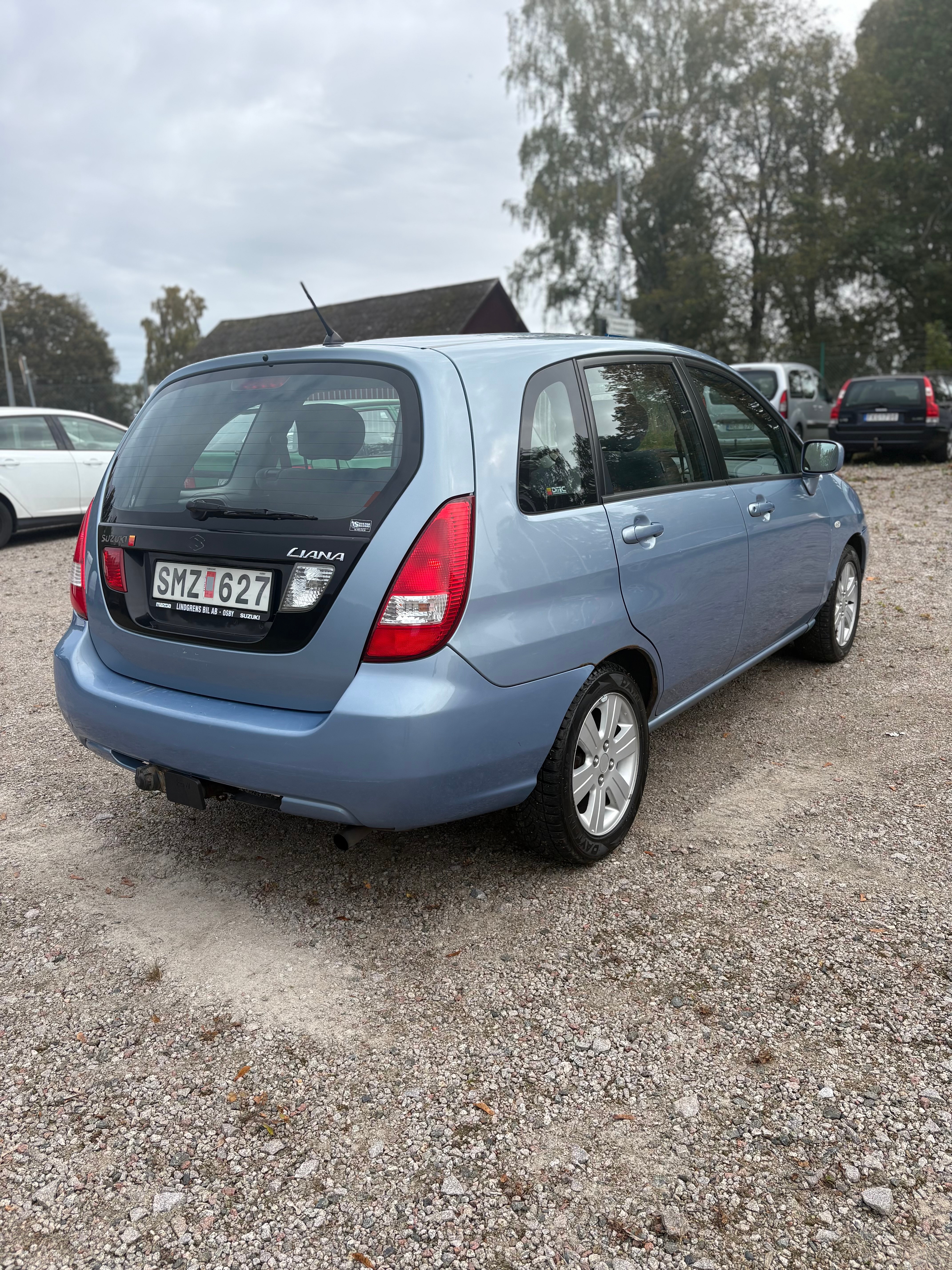 Suzuki Liana 1.6 DOHC 16V VVT Manuell 2001, bild 3/9