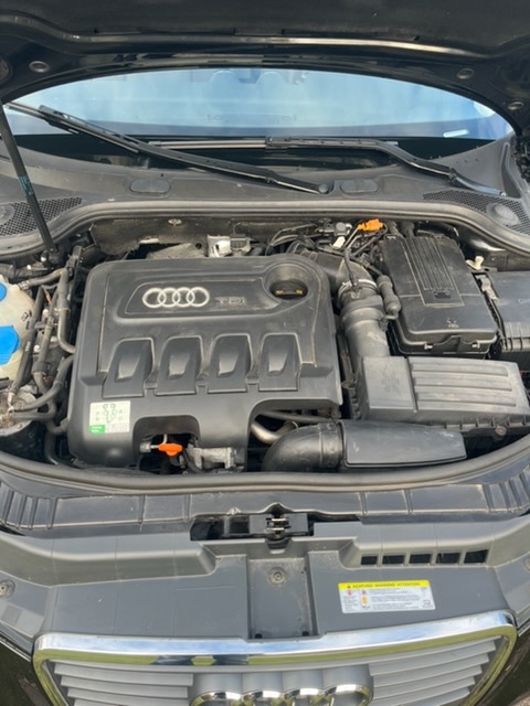 Audi A3 Sportback 2.0 TDI Manuell 2010, bild 4/9