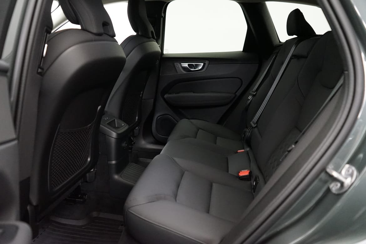 Volvo XC60 T6 Plus Dark Nordic Edition 2026, bild 7/10