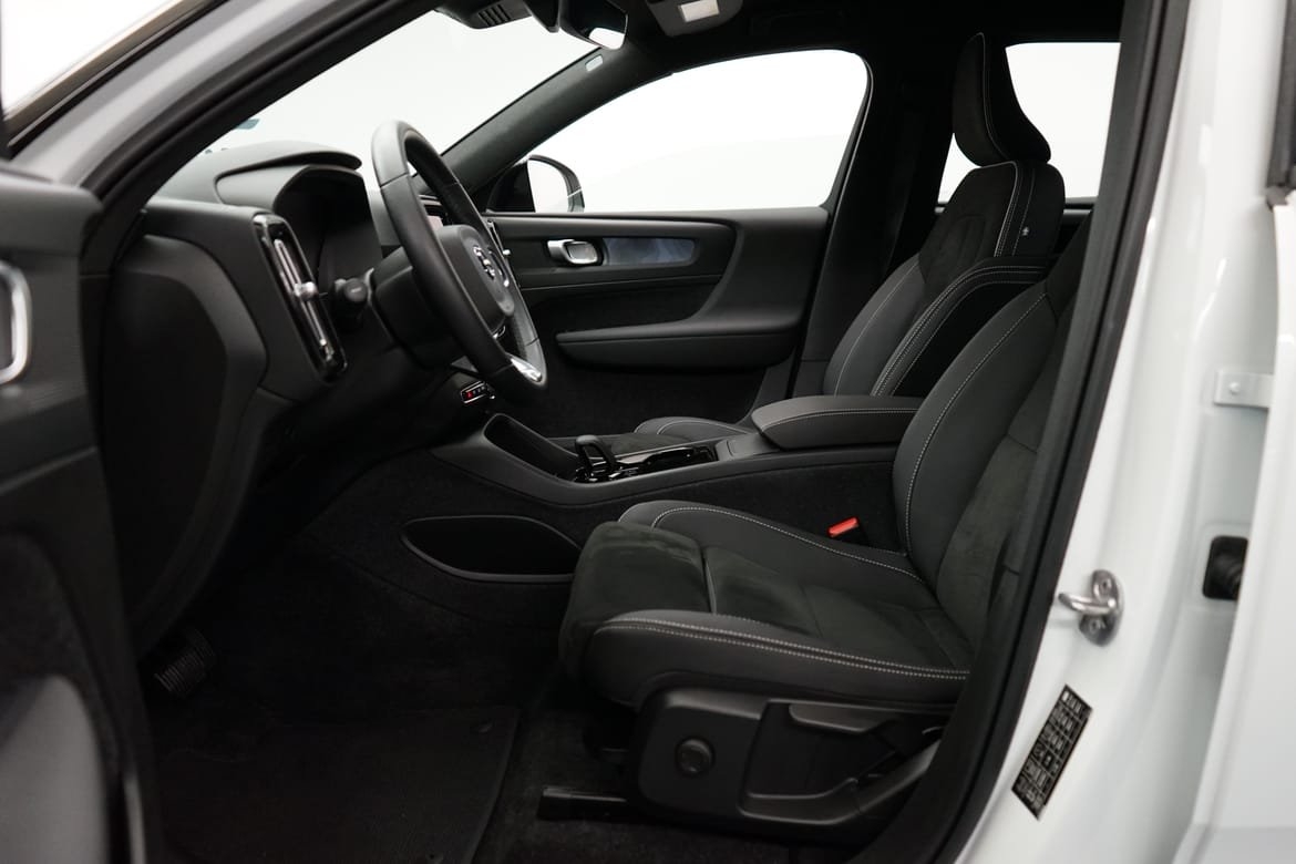 Volvo XC40 2023, bild 5/10
