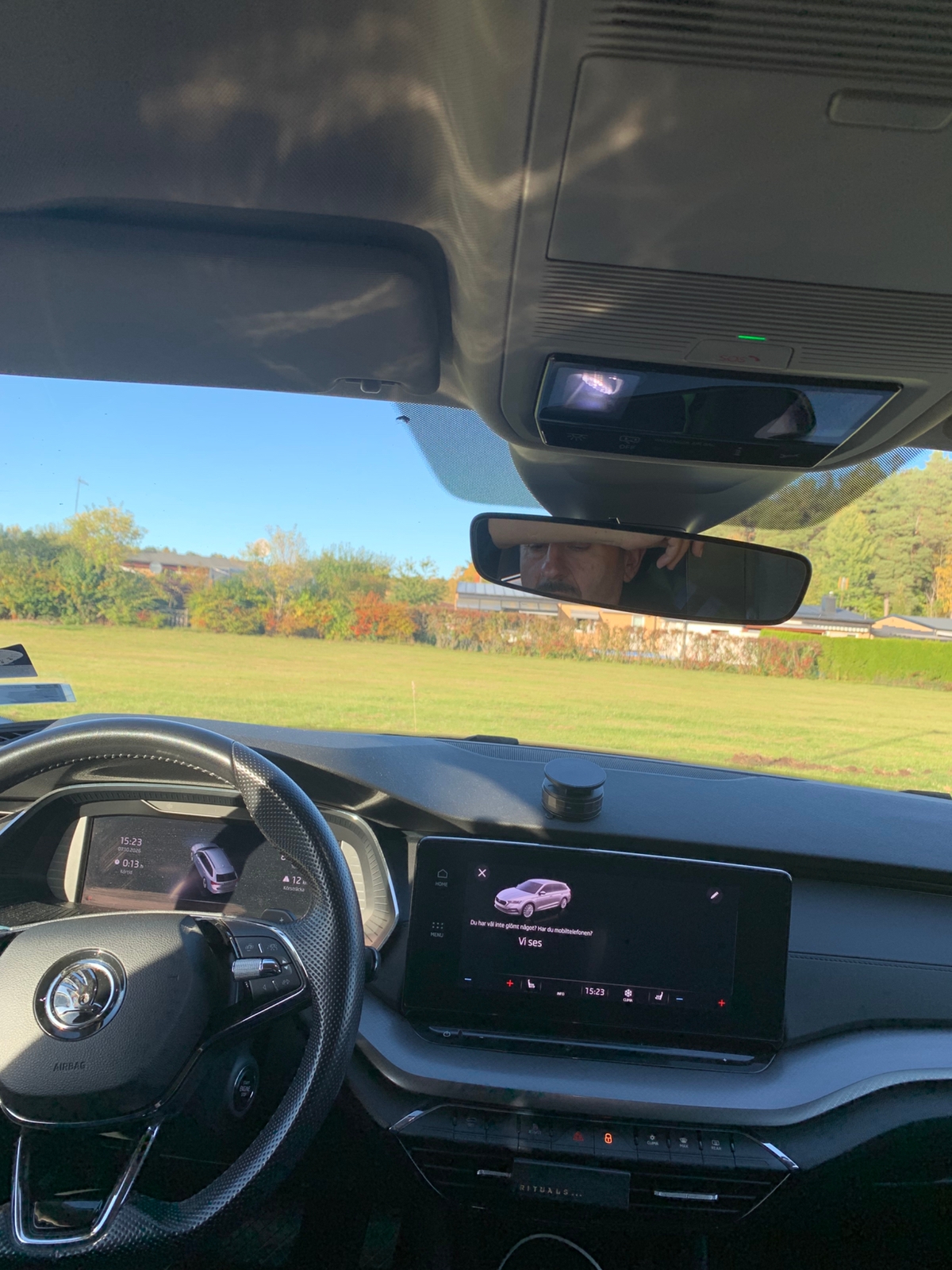 Skoda Octavia 2021, bild 6/7