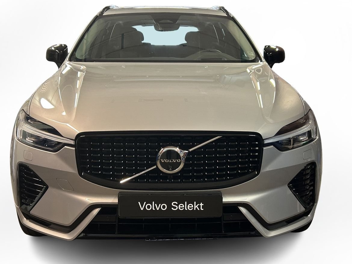 Volvo XC60 T6 Plus Dark Nordic 2025, bild 2/10