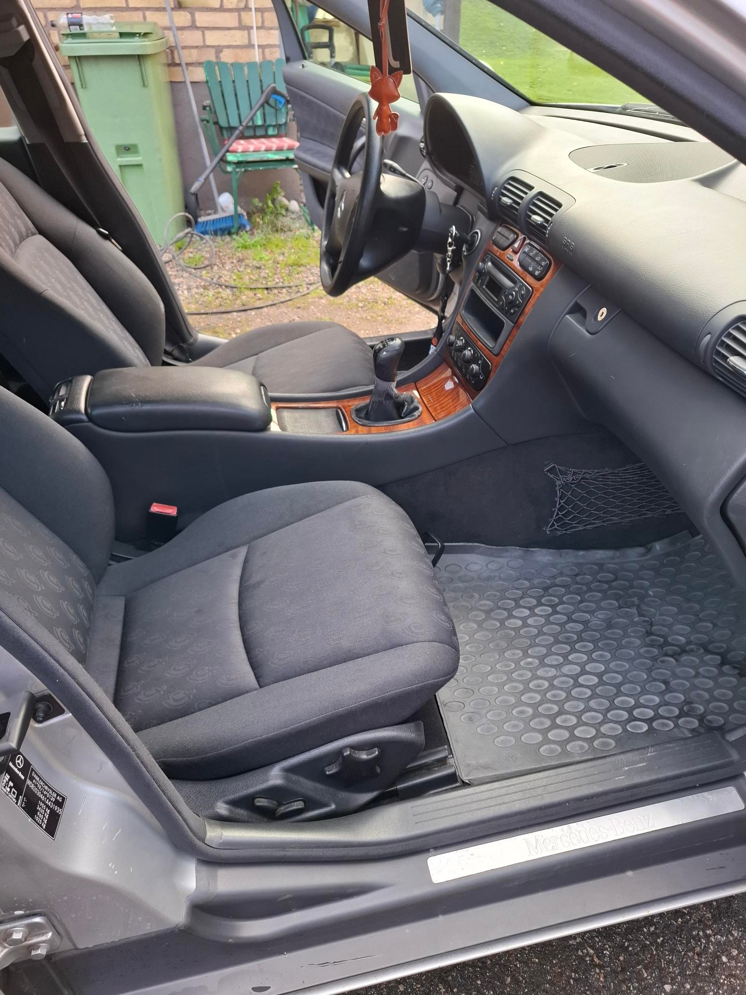 Mercedes-Benz C 180 Kompressor Manuell 2003, bild 5/8
