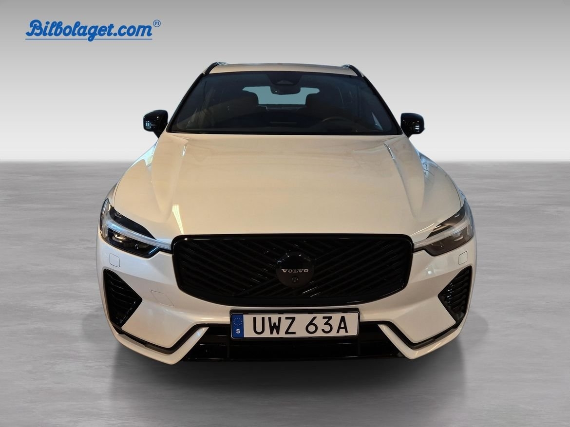 Volvo XC60 T8 Plus Black Nordic Edition 2026, bild 3/10