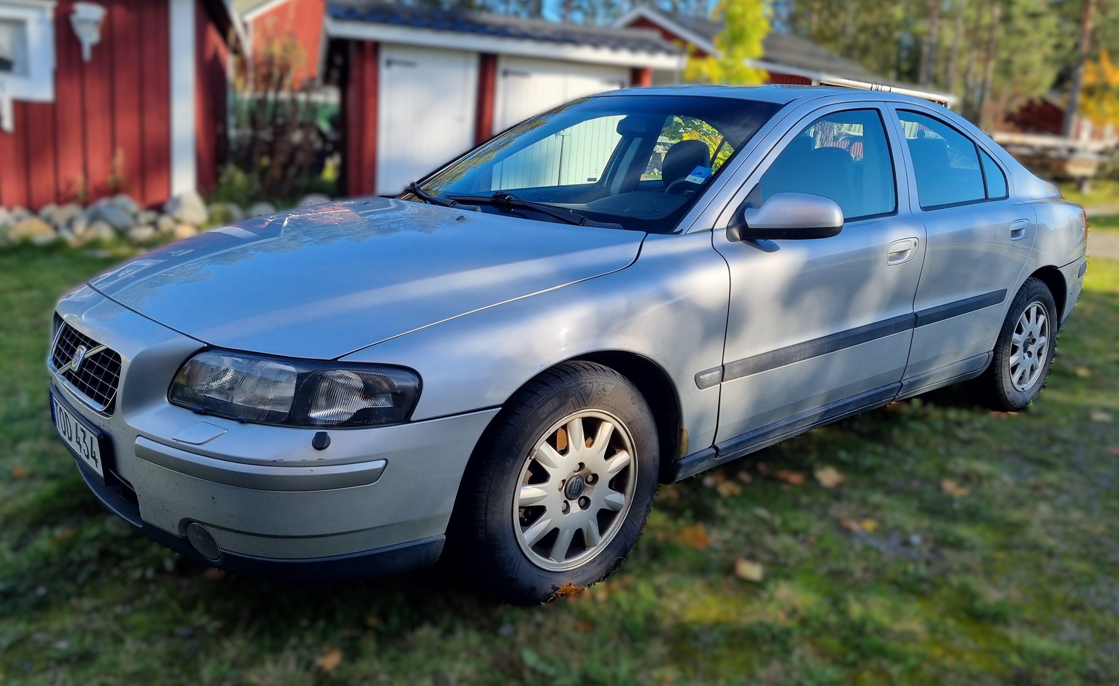 Volvo S60 2.4 2002, bild 2/8