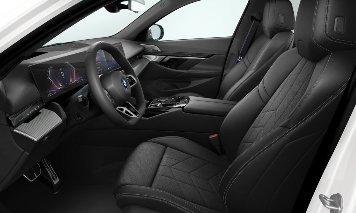 BMW 530e M Sport 2027, bild 3/3