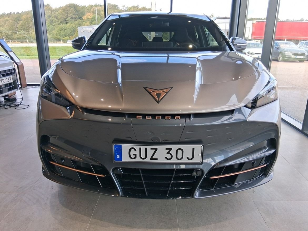 Cupra Tavascan 210 KW / 286 HK 2026, bild 2/10
