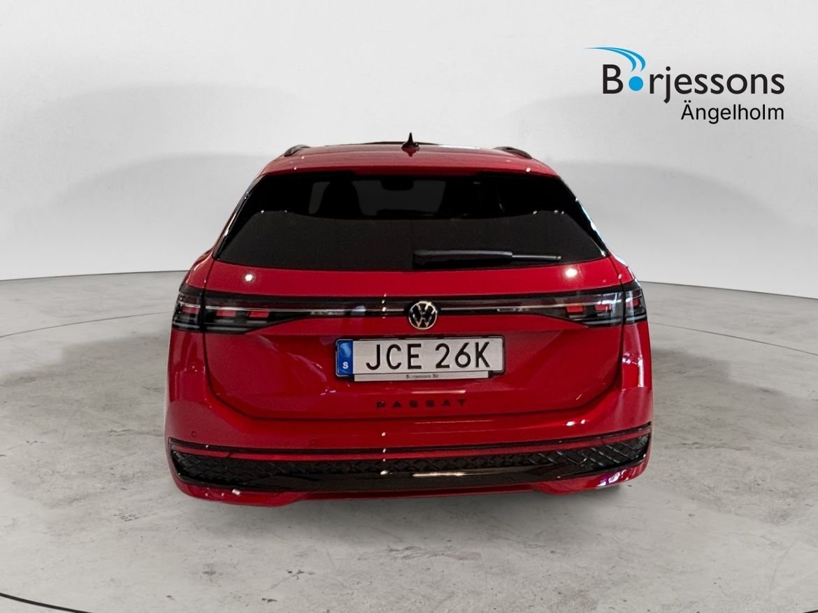 Volkswagen Passat 1.5 eHybrid R-Line 2027, bild 3/10