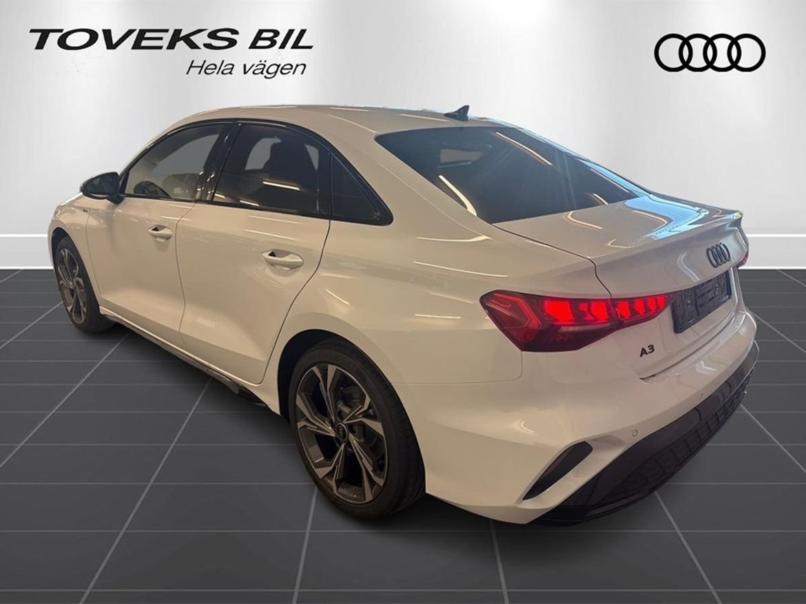 Audi A3 1.5 TFSI S line 2027, bild 4/20
