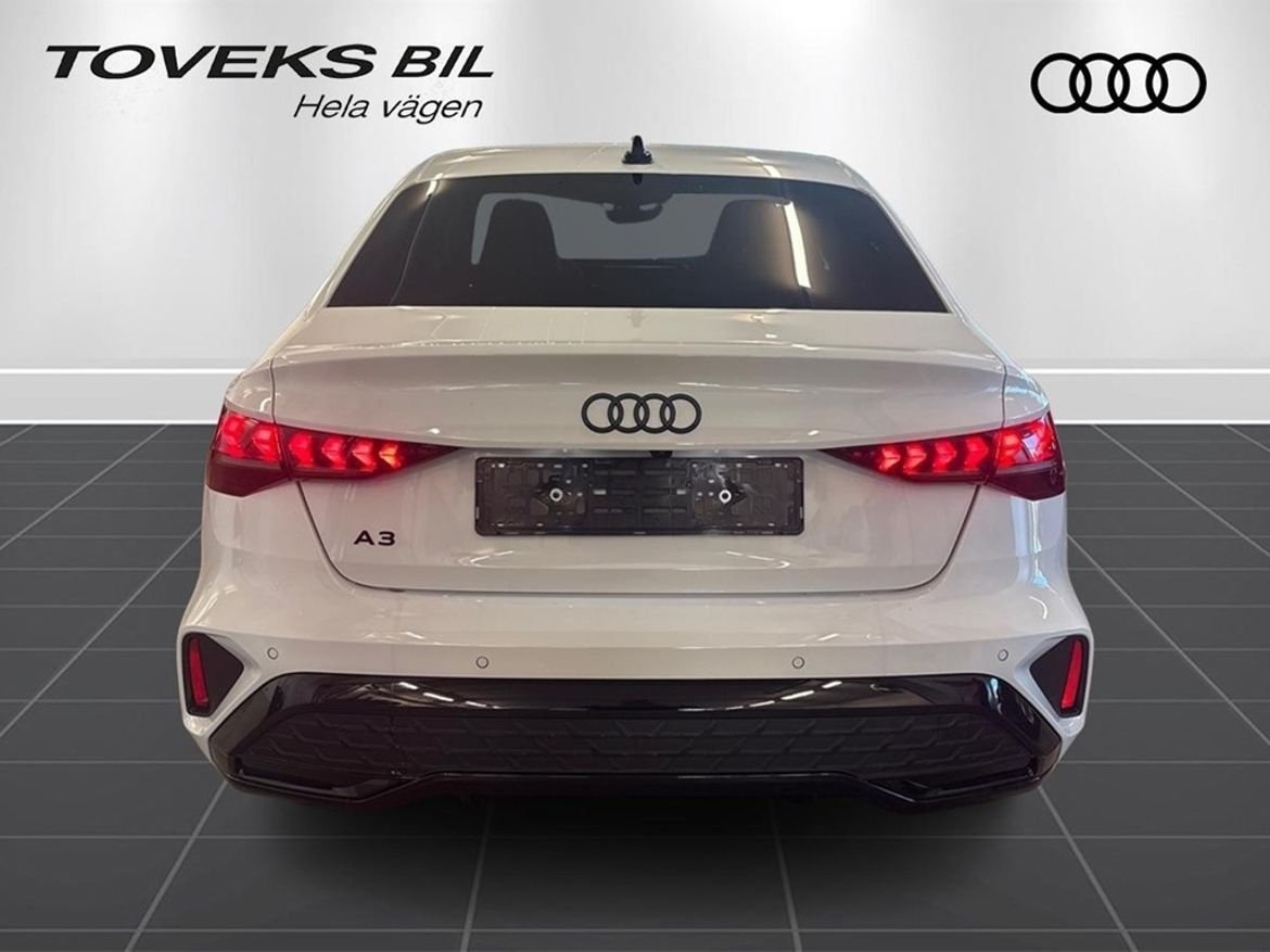 Audi A3 1.5 TFSI S line 2027, bild 3/20
