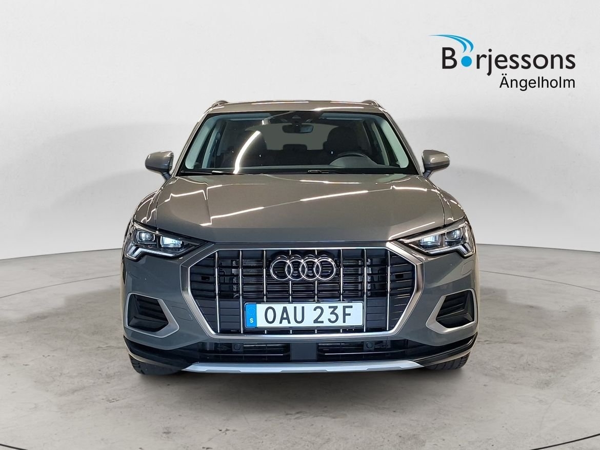 Audi Q3 35 TFSI Advanced 2025, bild 5/9