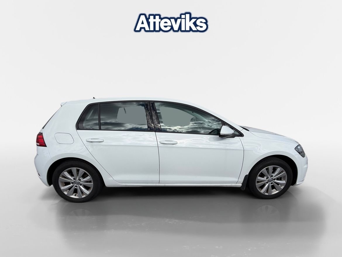 Volkswagen Golf 1.0 TSI 2019, bild 2/10