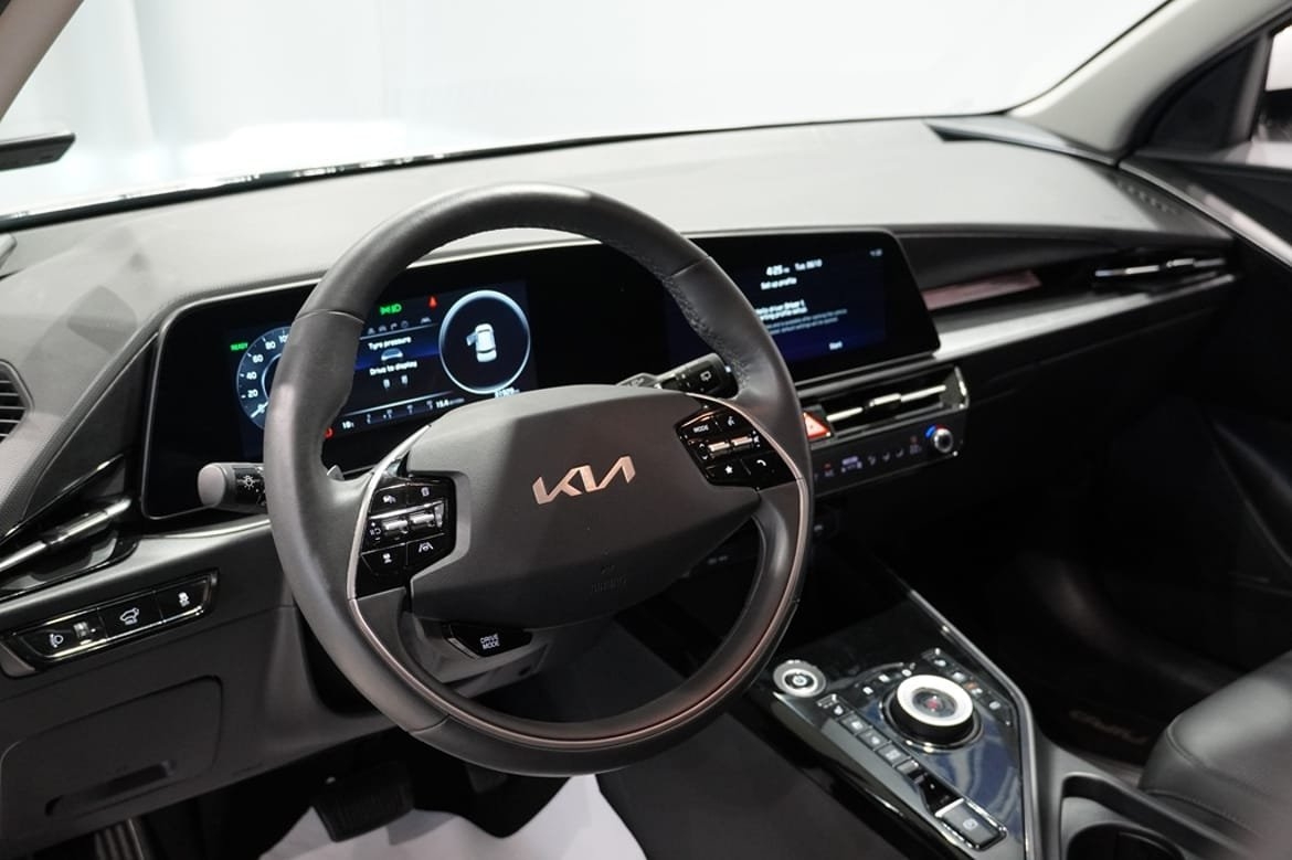 Kia Niro 64.8 kWh 2024, bild 7/10